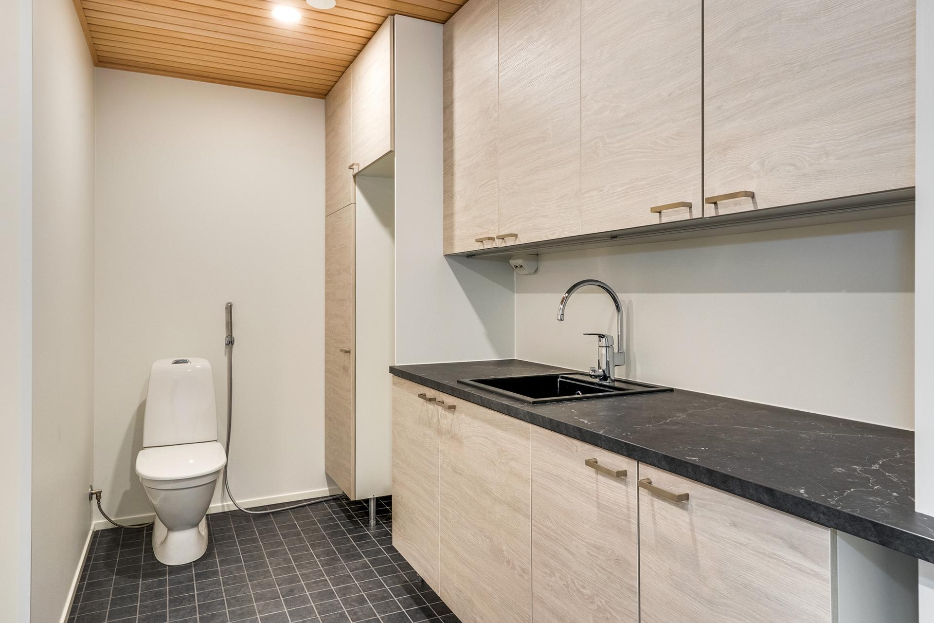 Puusepäntie 2, Moisio, Lempäälä