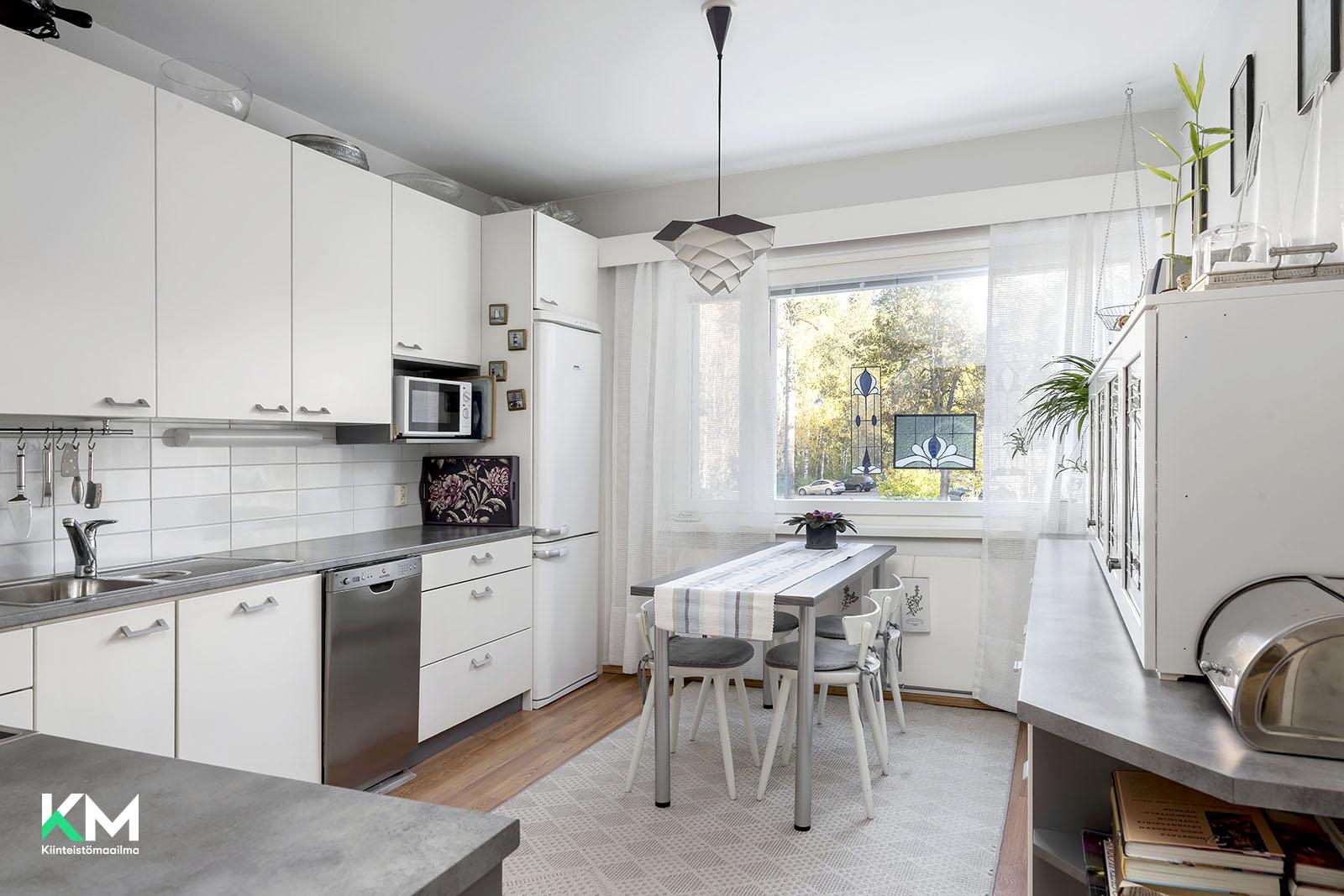 Peikontie 2, Puolivälinkangas, Oulu