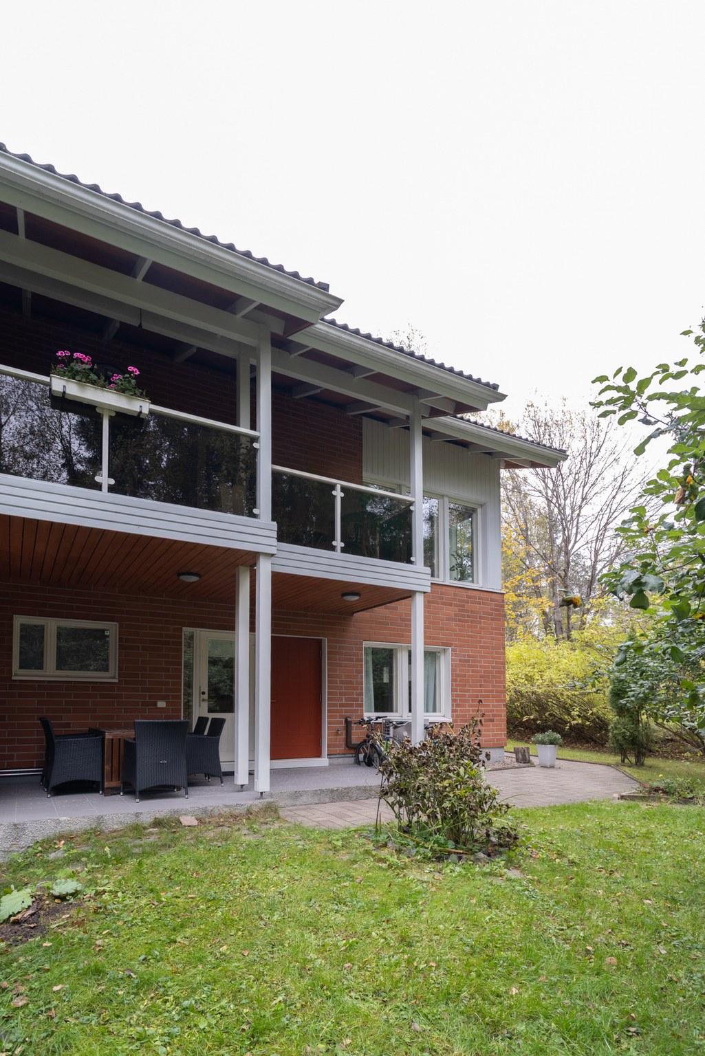 Maununnevankaari 1, Maununneva, Helsinki