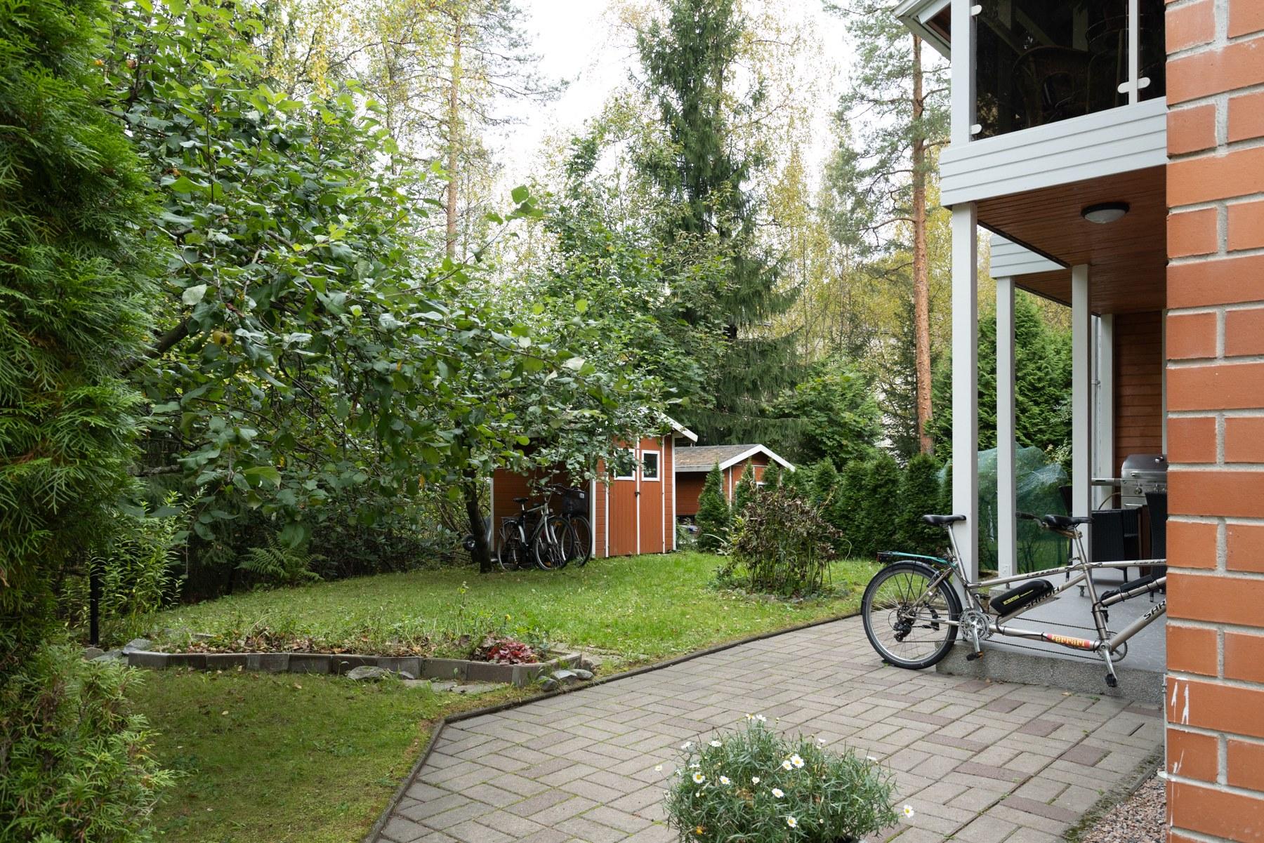 Maununnevankaari 1, Maununneva, Helsinki