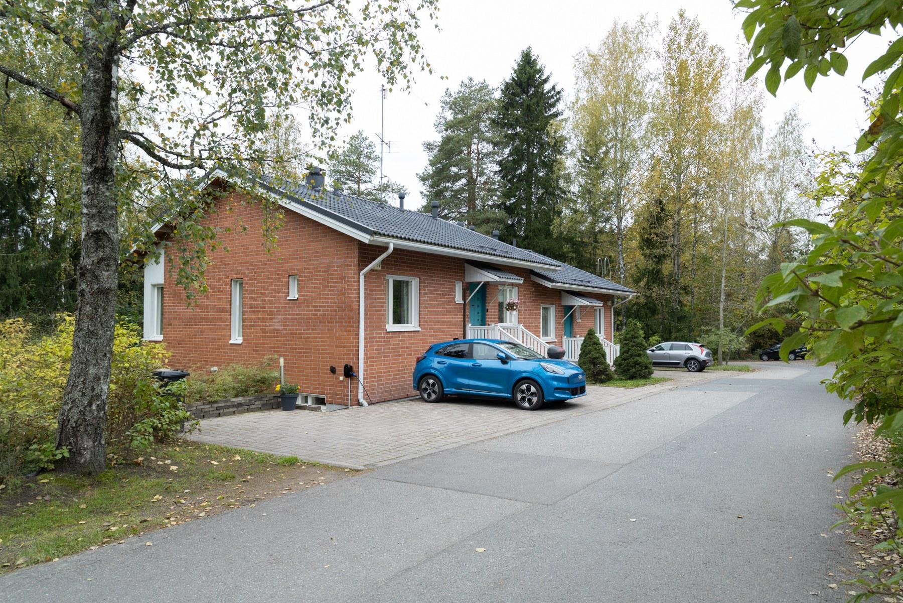 Maununnevankaari 1, Maununneva, Helsinki