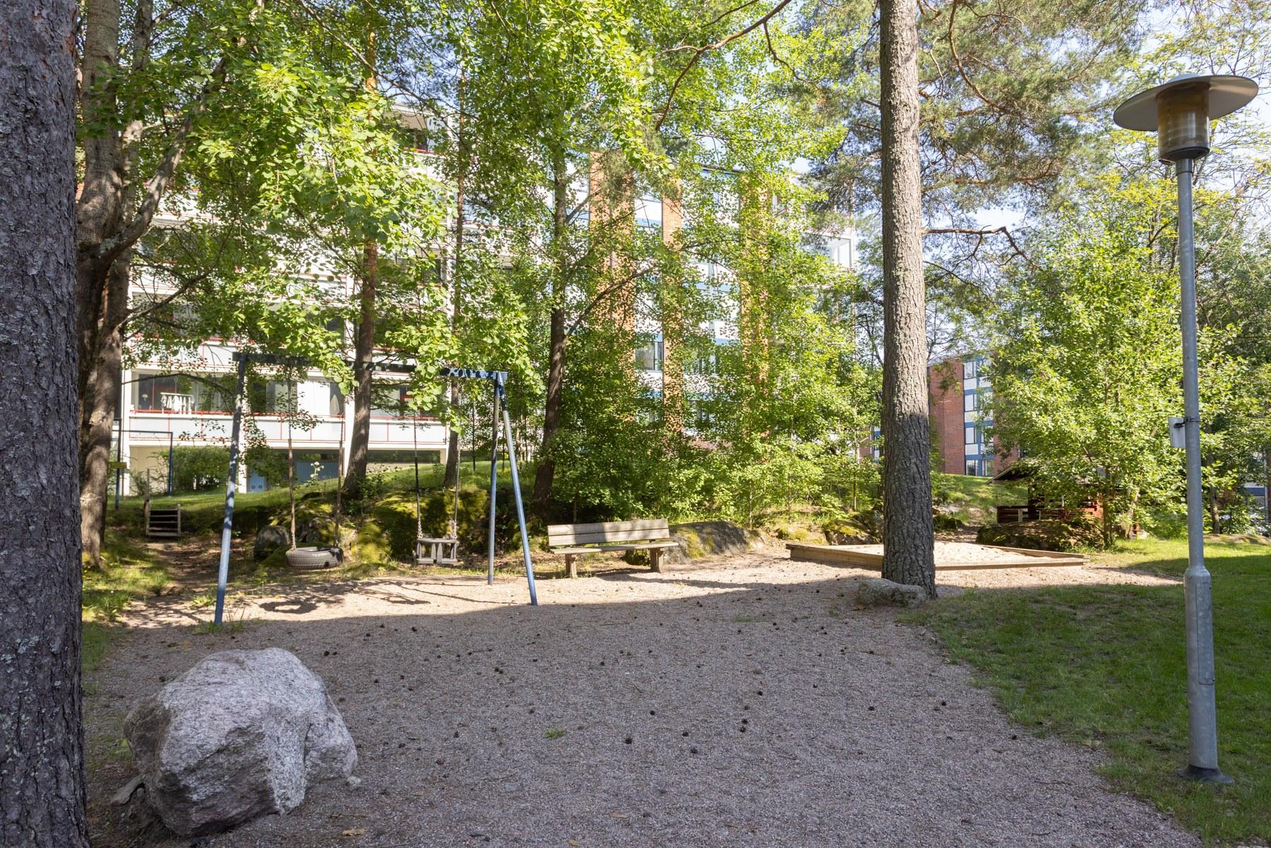 Pähkinätie 6, Pähkinärinne, Vantaa