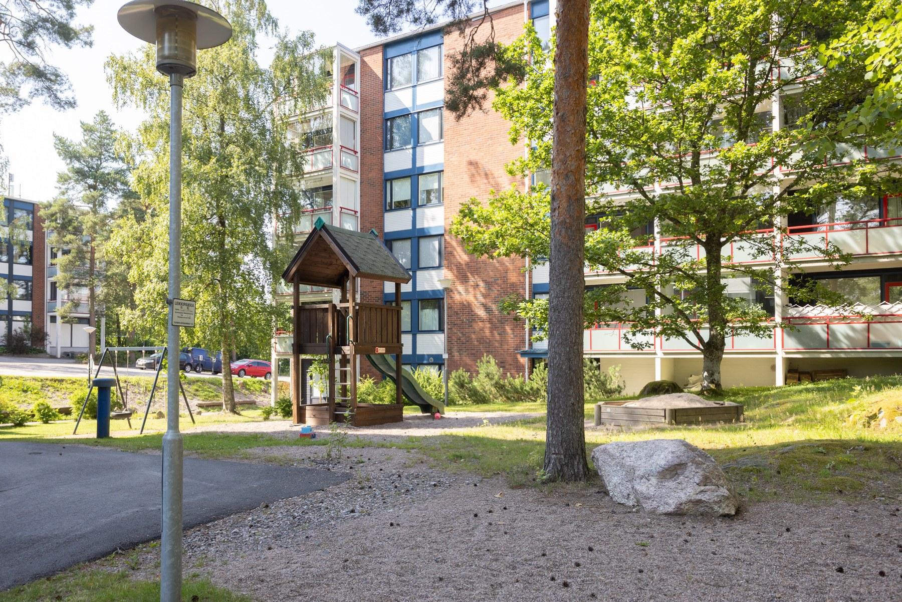 Pähkinätie 6, Pähkinärinne, Vantaa