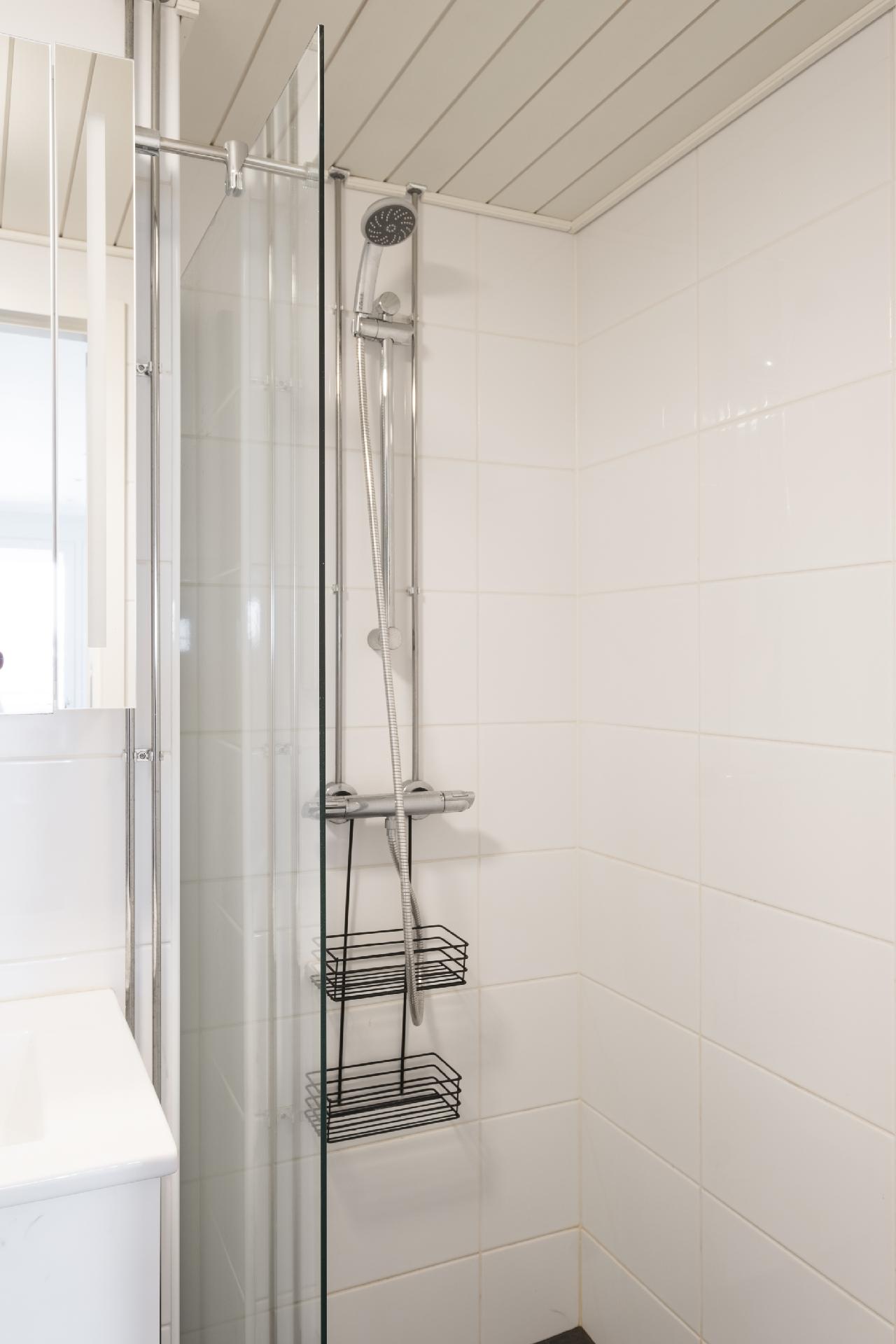 Suvilahdenkatu 9, Sörnäinen, Helsinki