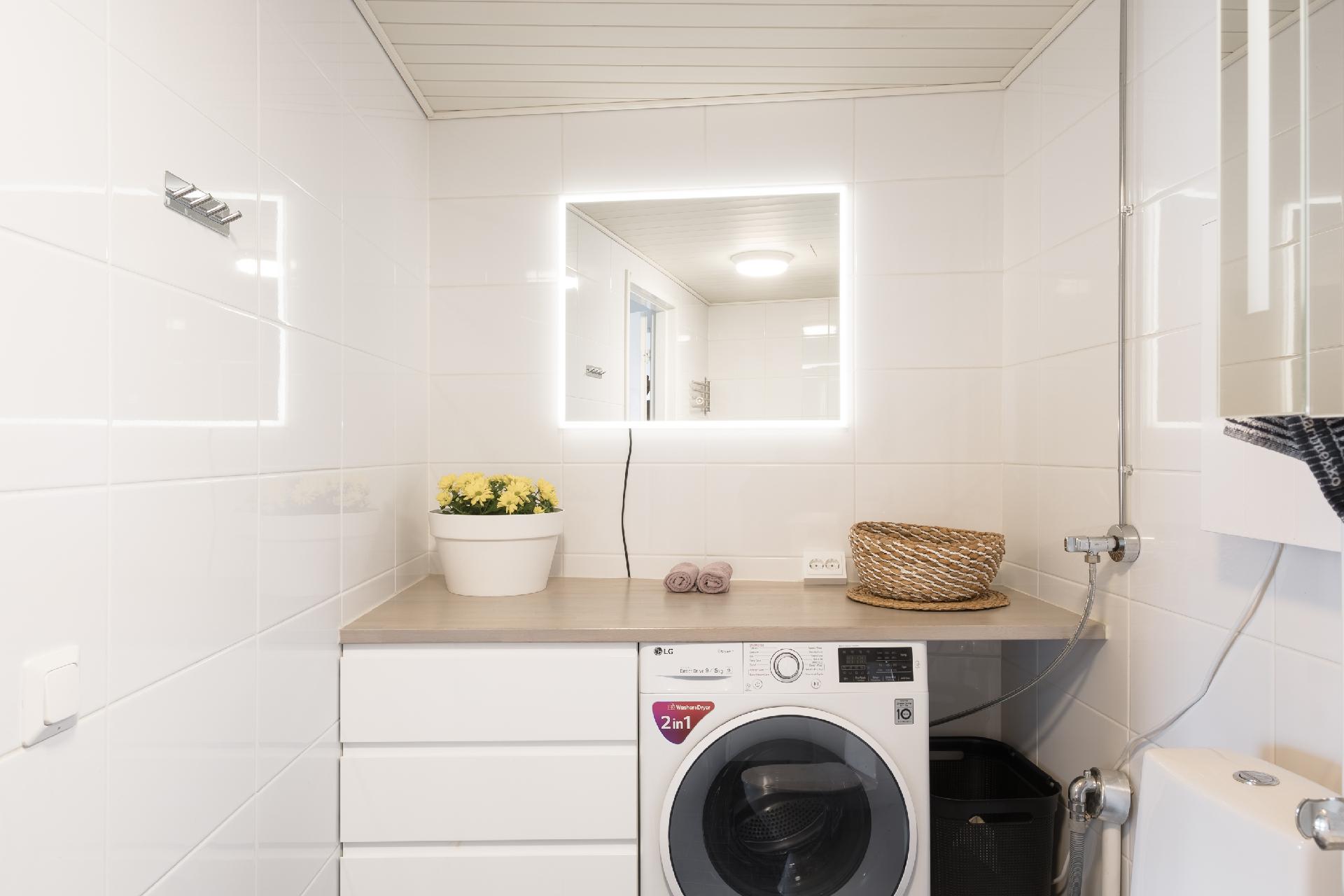 Suvilahdenkatu 9, Sörnäinen, Helsinki