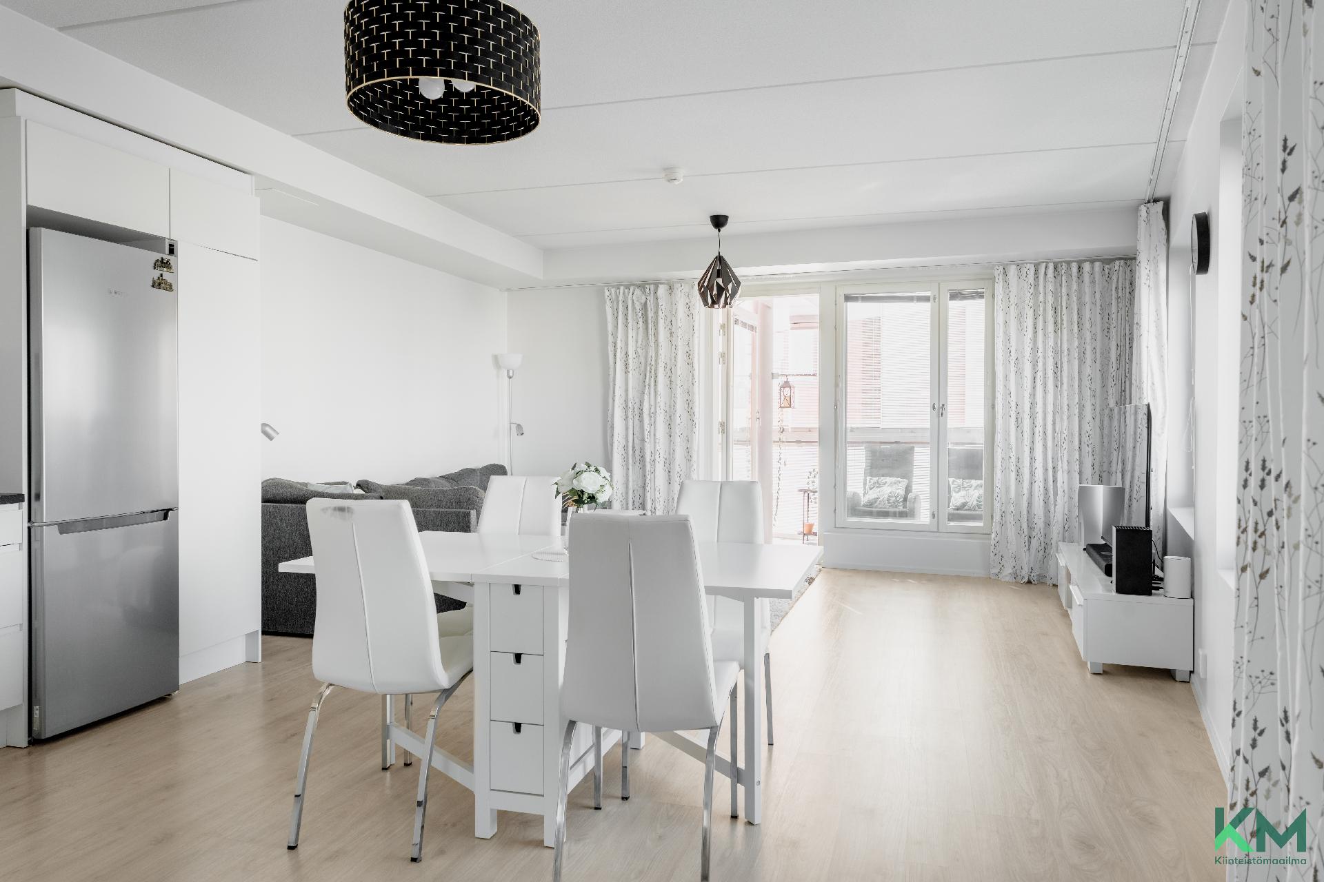 Topaasikuja 13, Kivistö, Vantaa