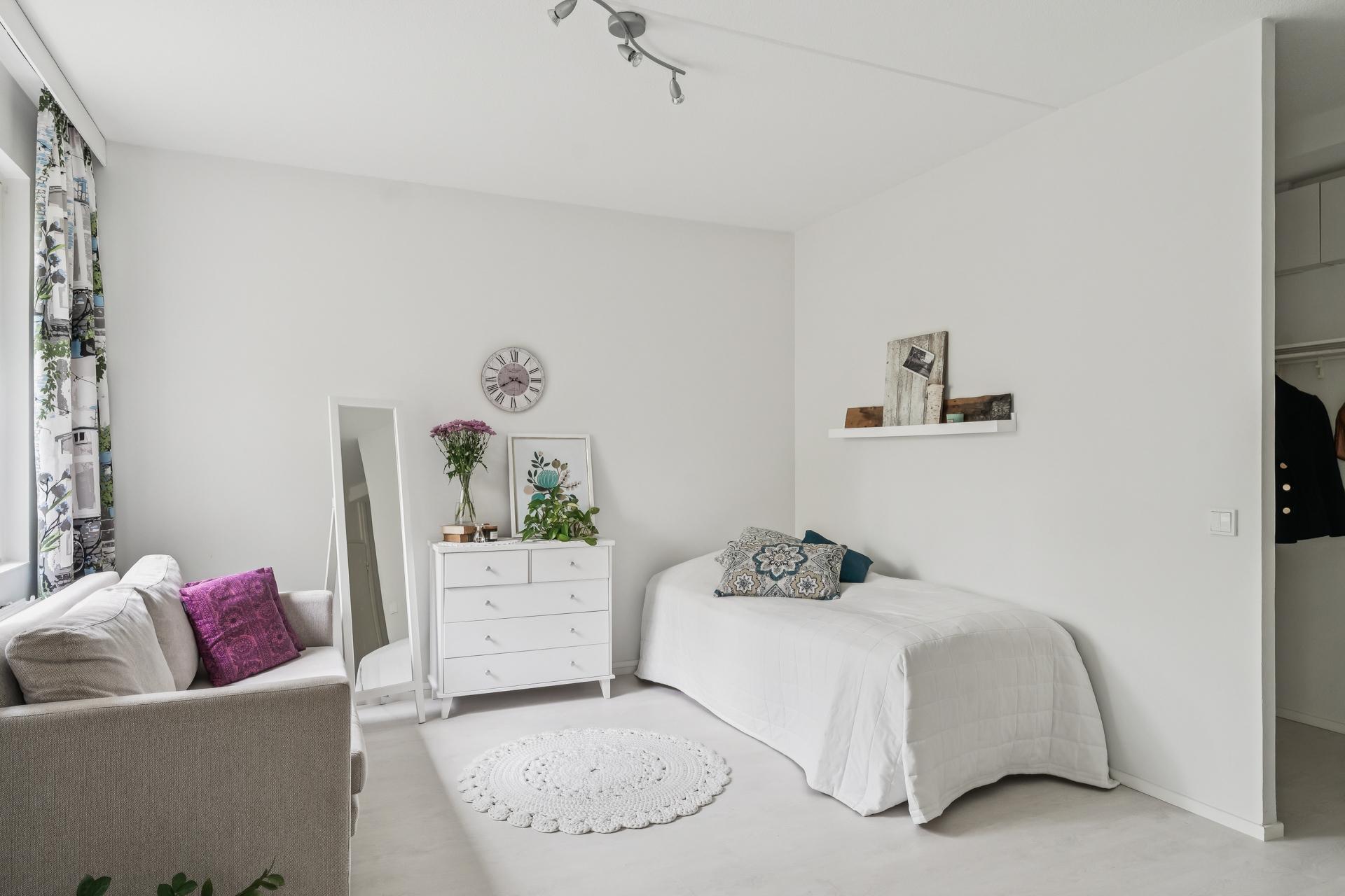 Vanamontie 4, Simonmetsä, Vantaa