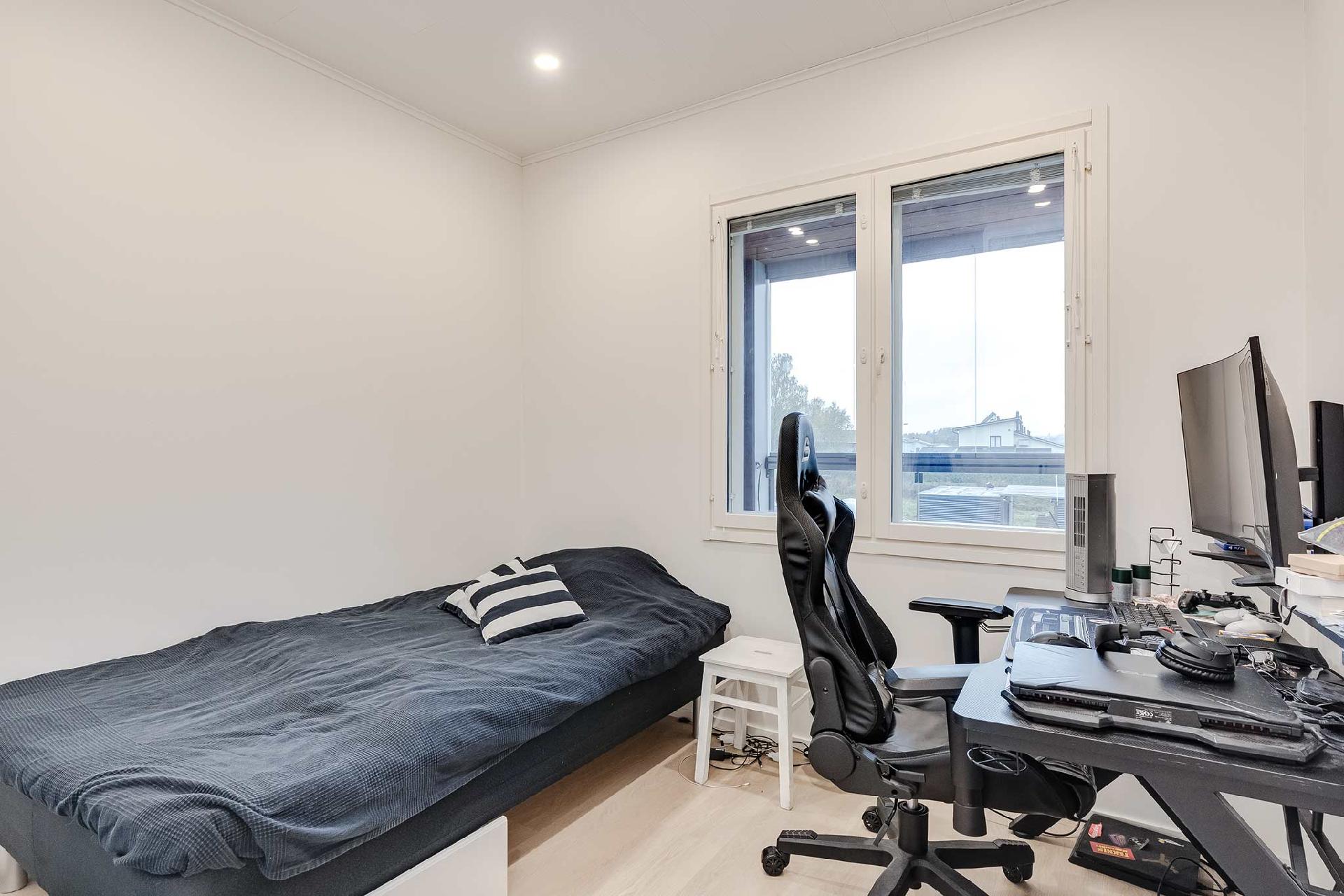 Puusepäntie 2, Moisio, Lempäälä