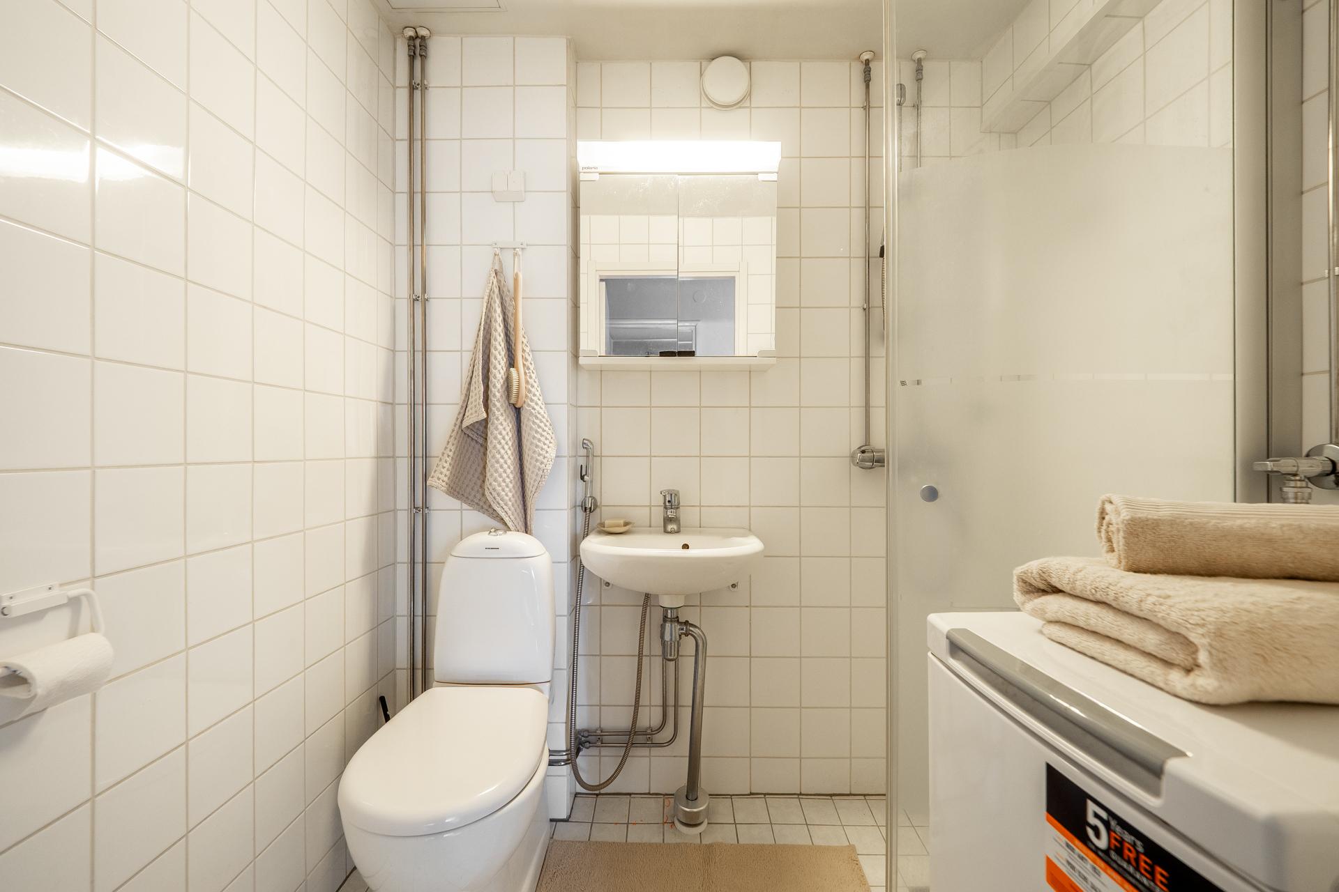 Hakakatu 9, Karjasilta, Oulu