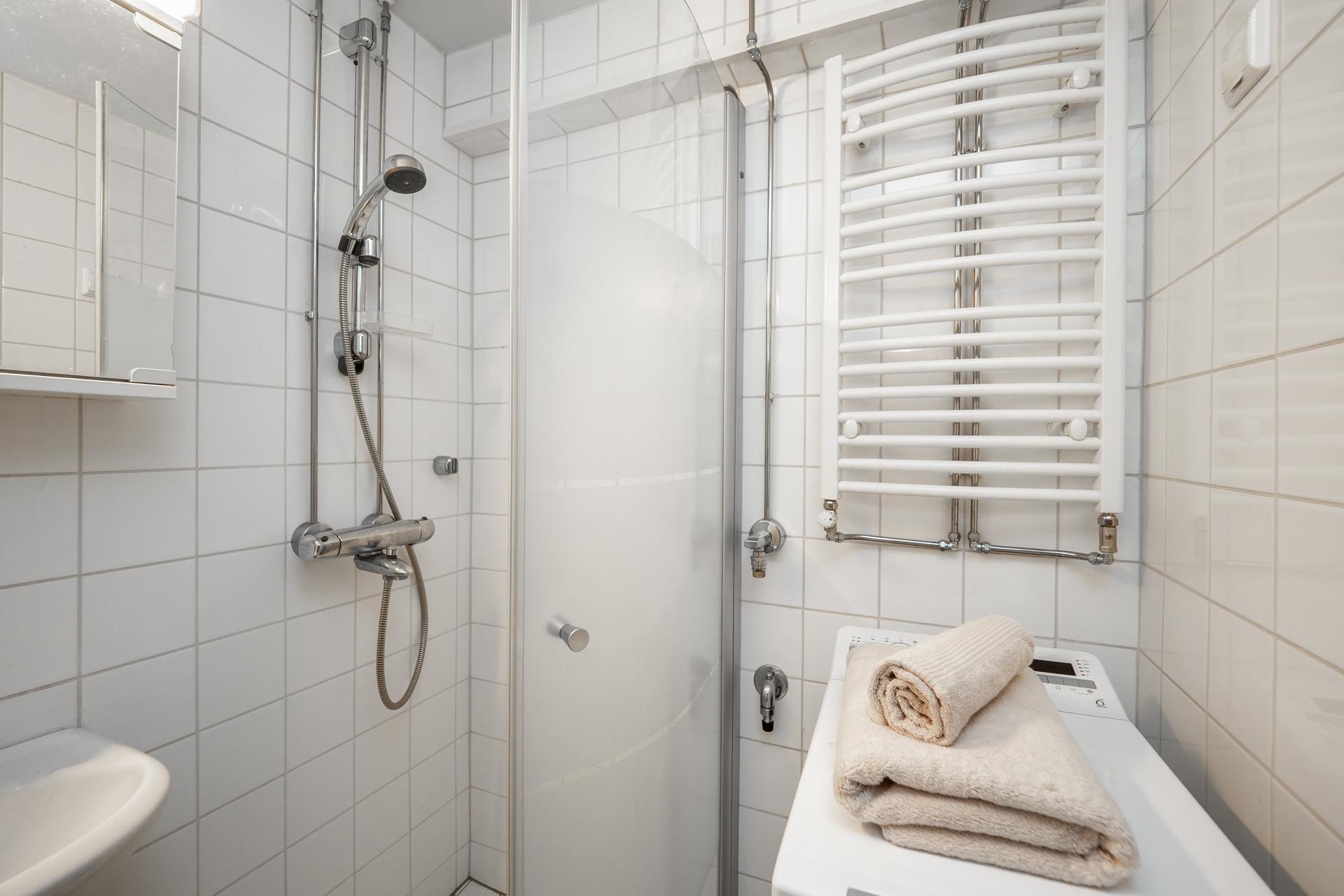 Hakakatu 9, Karjasilta, Oulu