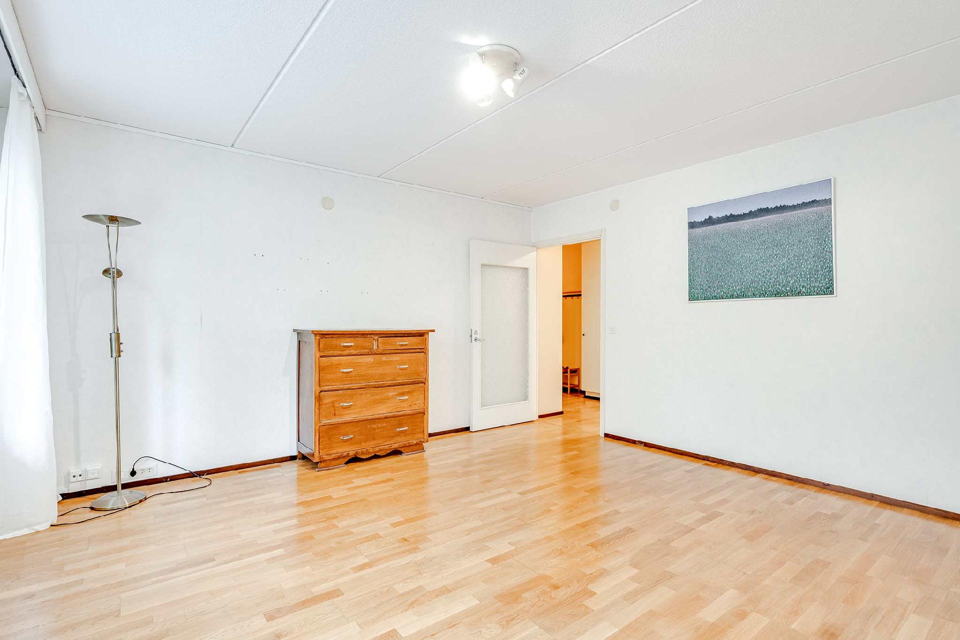 Jänislahdenkatu 8, Lentävänniemi, Tampere