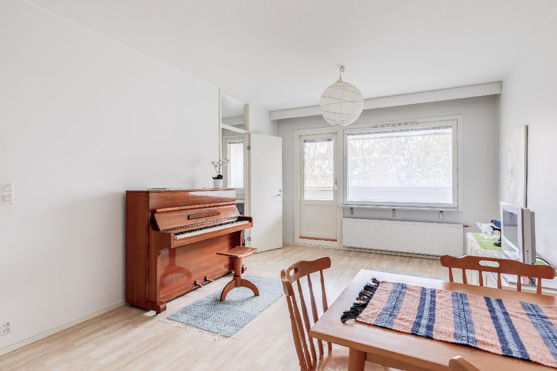 Säveltie 1-3, Pukinmäki, Helsinki