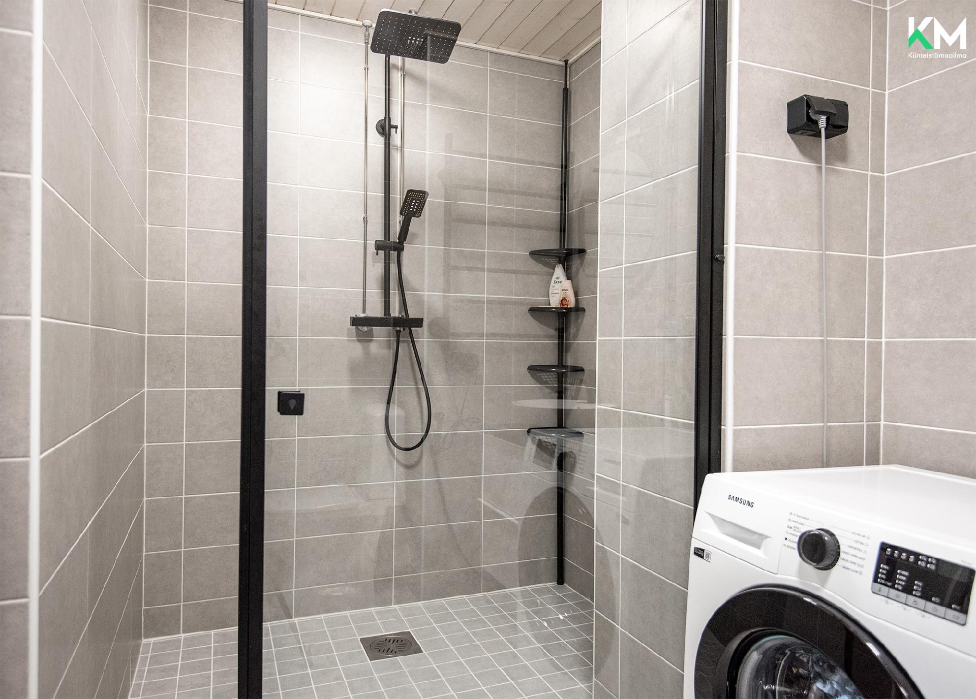 Hintsa Knaapin katu 6 B, Varissuo, Turku