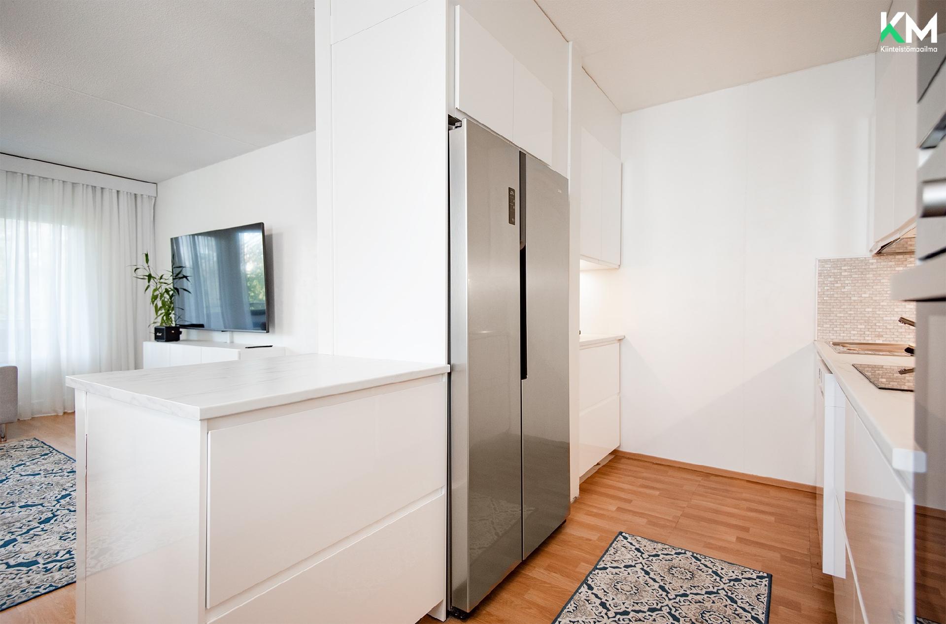 Hintsa Knaapin katu 6 B, Varissuo, Turku