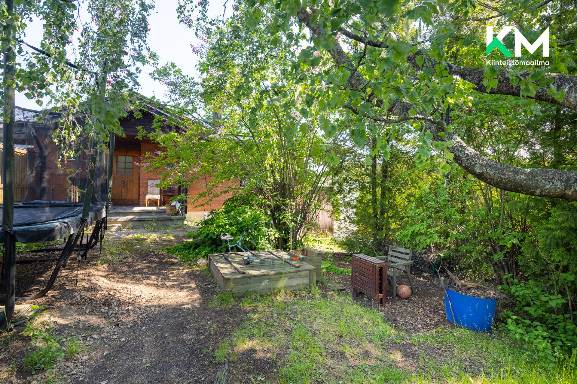 Kuismatie 82, Ruskeasanta, Vantaa