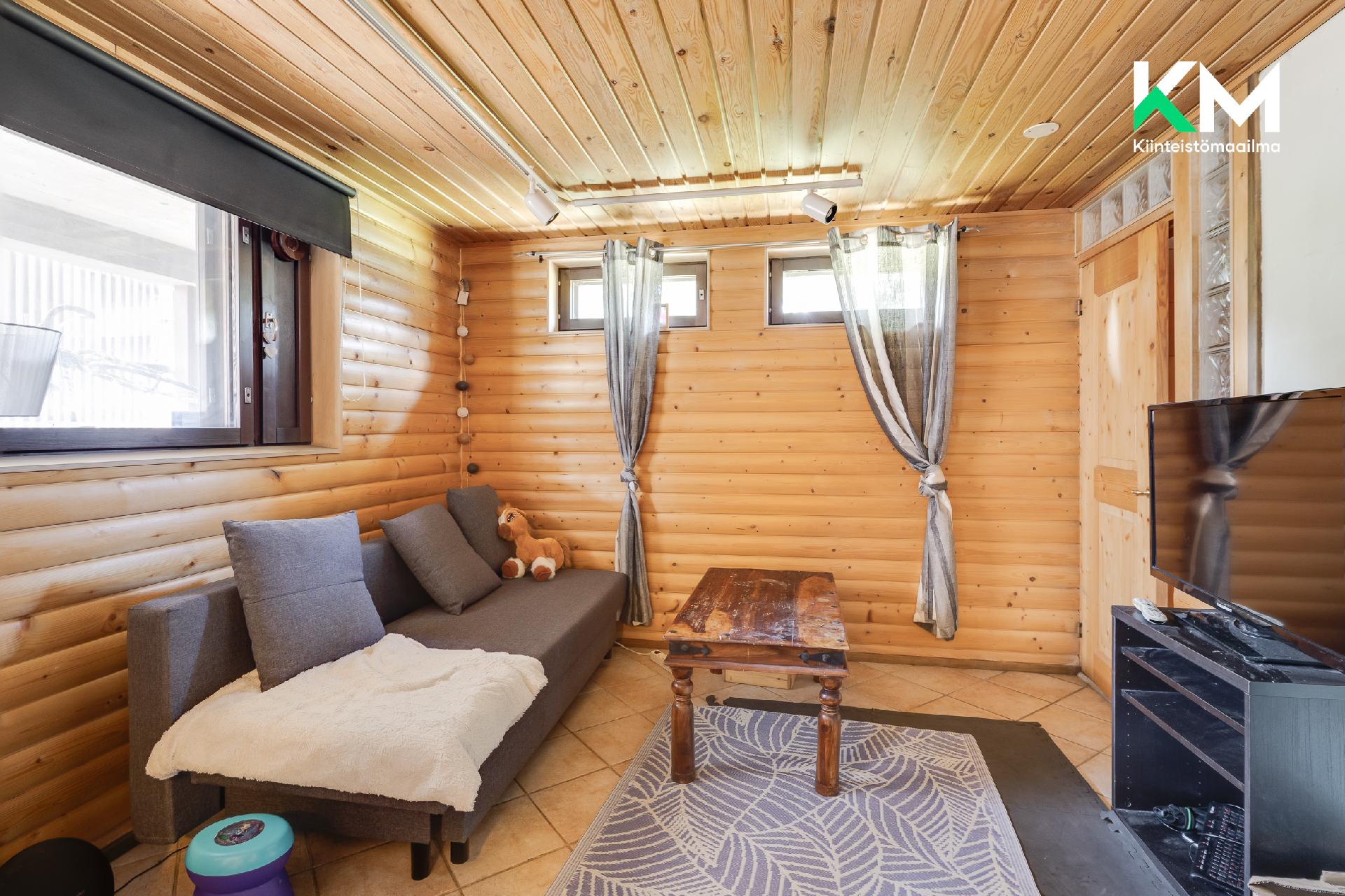 Kuismatie 82, Ruskeasanta, Vantaa