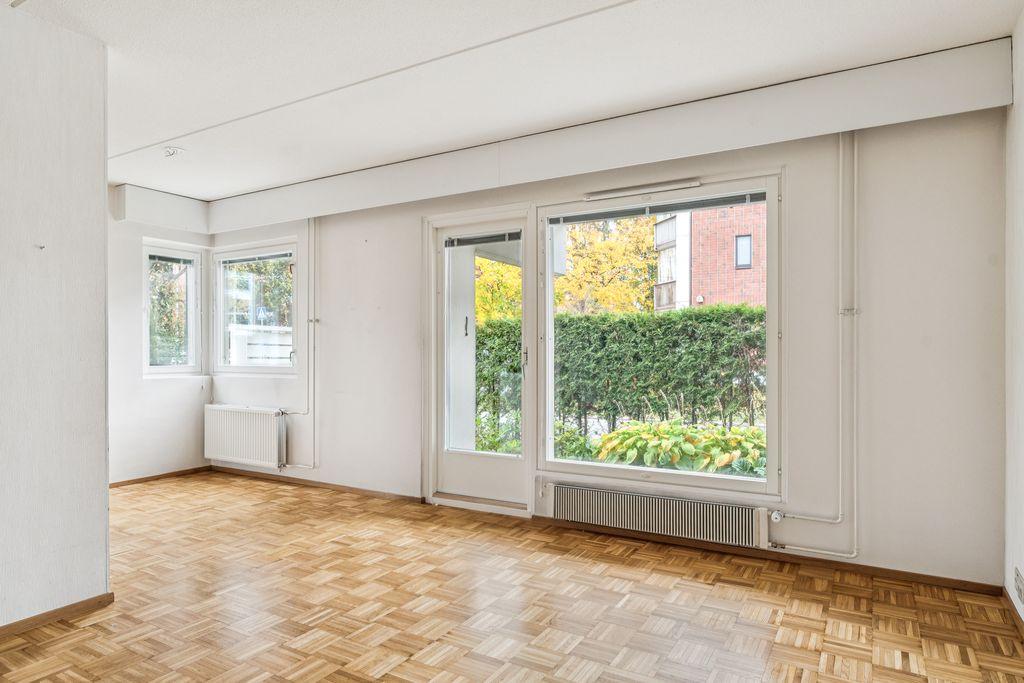 Savikkatie 1, Tikkurila, Vantaa