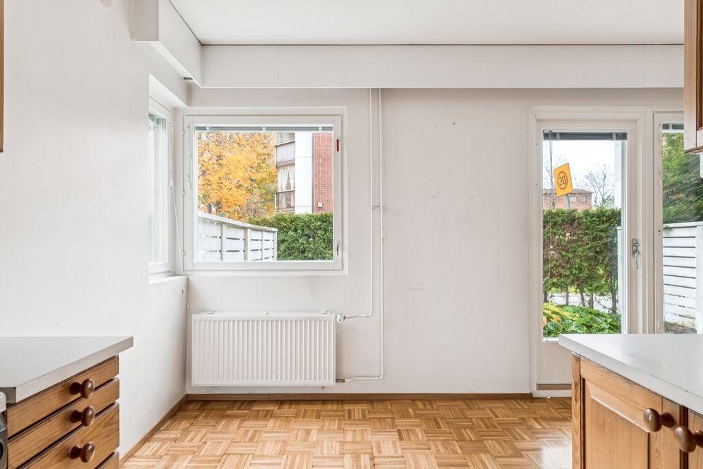 Savikkatie 1, Tikkurila, Vantaa