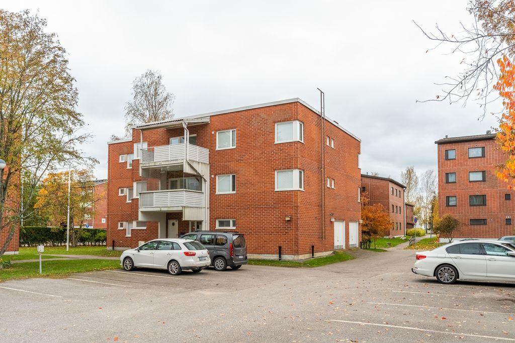 Savikkatie 1, Tikkurila, Vantaa
