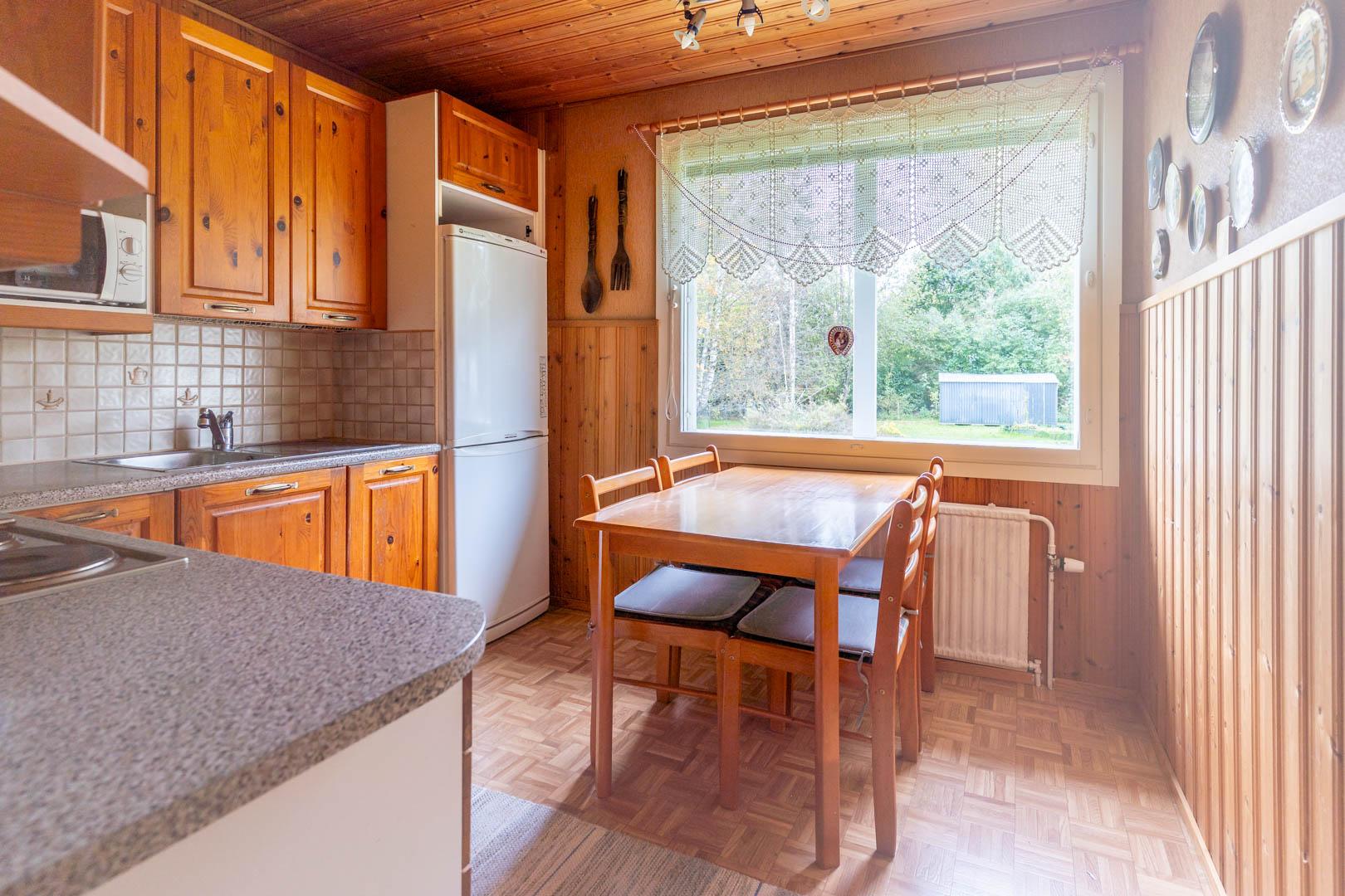 Myntintie 11, Nummela, Vihti