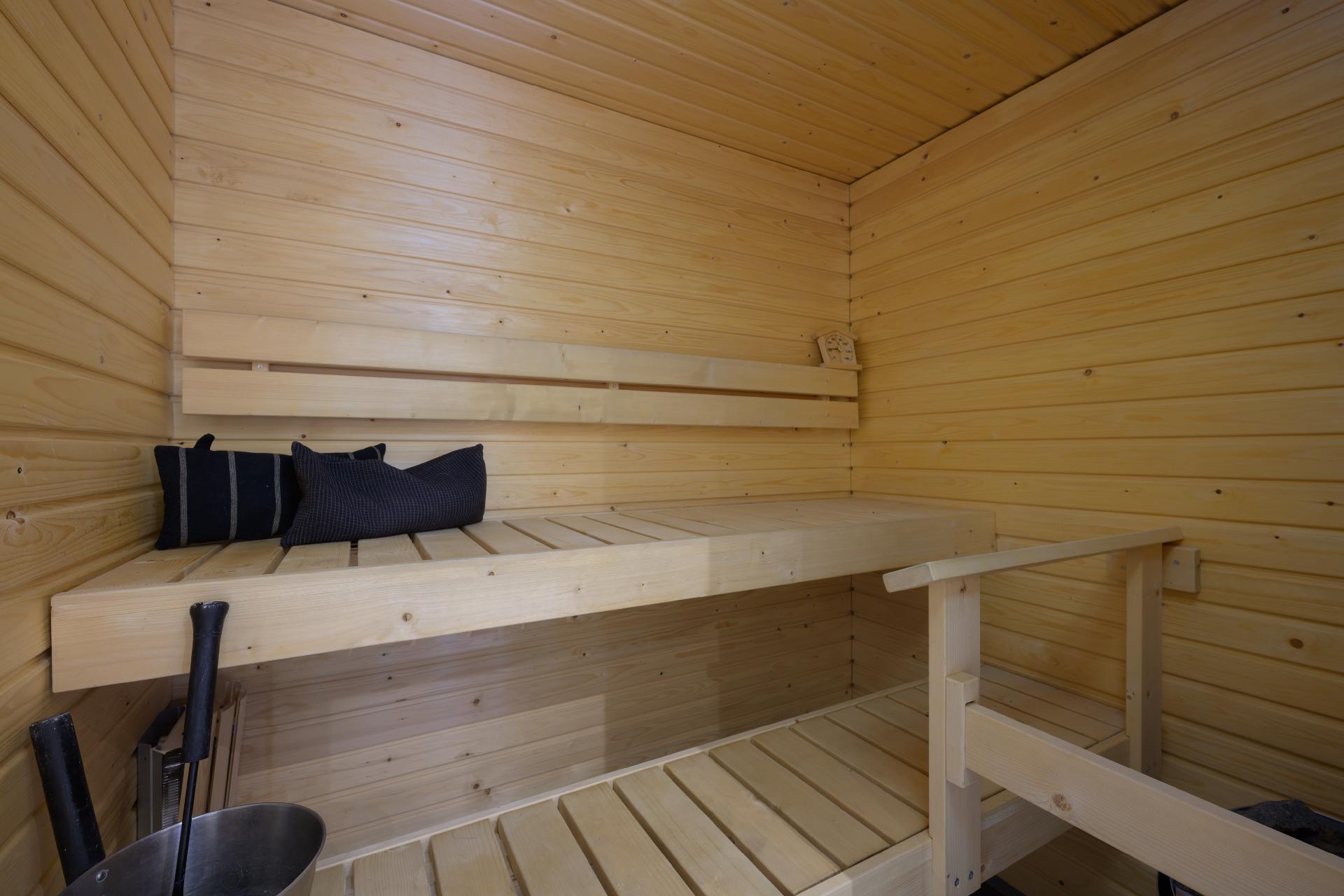 Safiirikuja 11-13, Kivistö, Vantaa