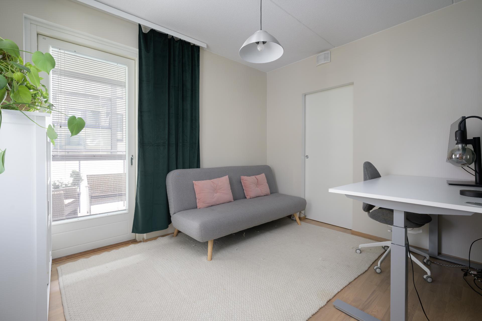 Safiirikuja 11-13, Kivistö, Vantaa