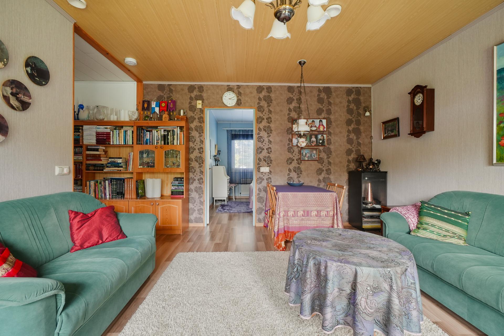 Nurmelantie 3, Uramo, Riihimäki