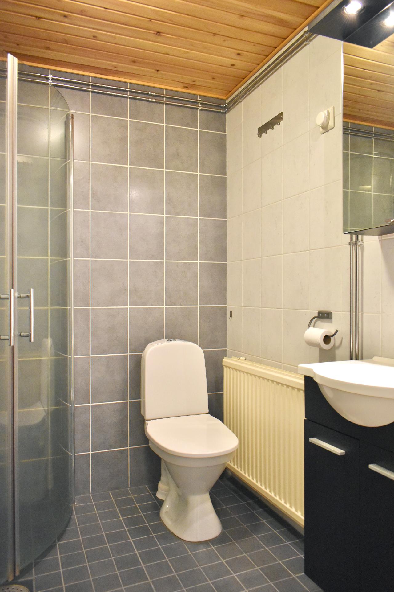 Vadelmatie 8, Laajankangas, Kajaani