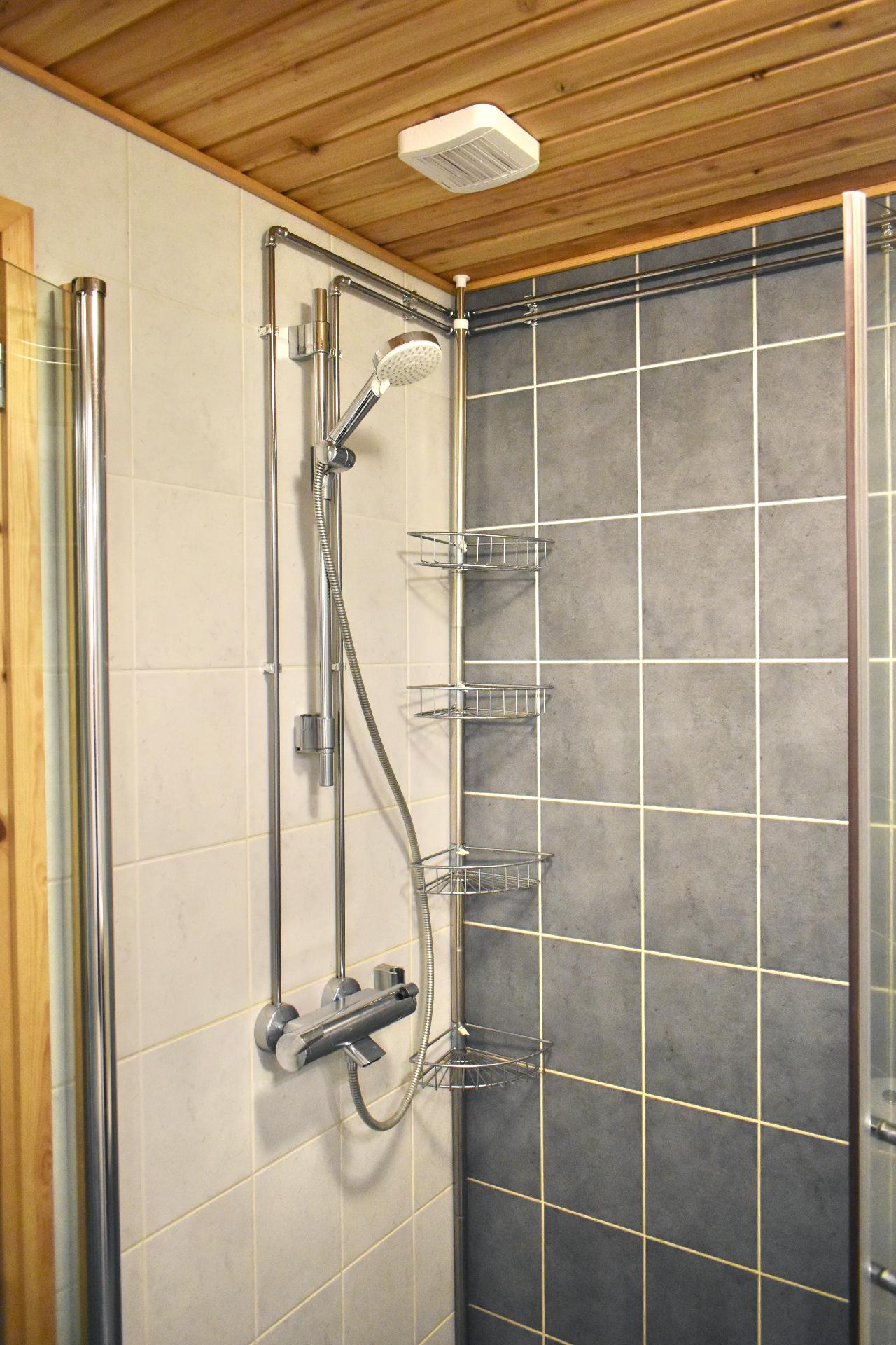 Vadelmatie 8, Laajankangas, Kajaani