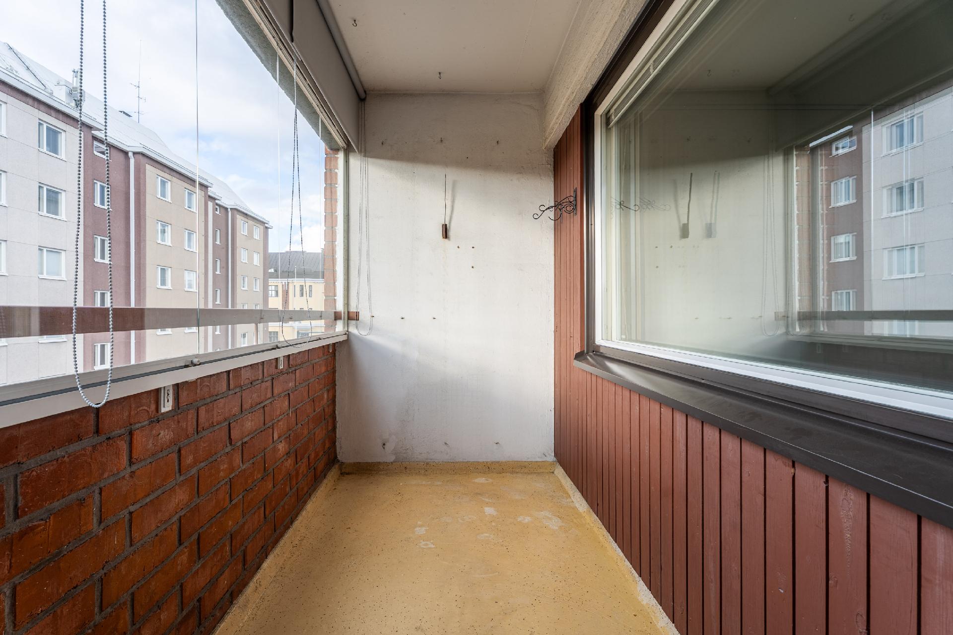 Puijonkatu 9, Keskusta, Kuopio