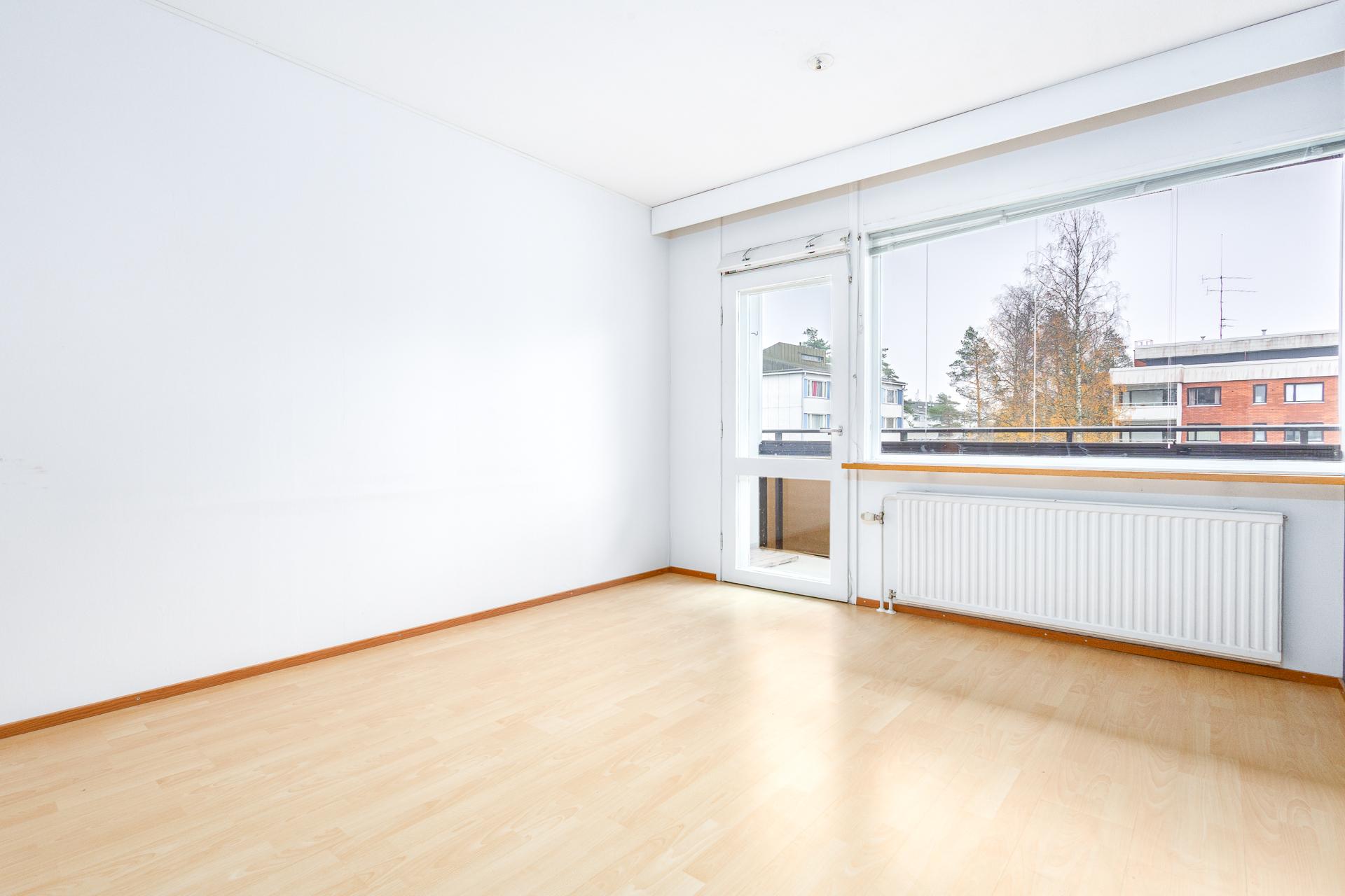 käynti parvekkeelle