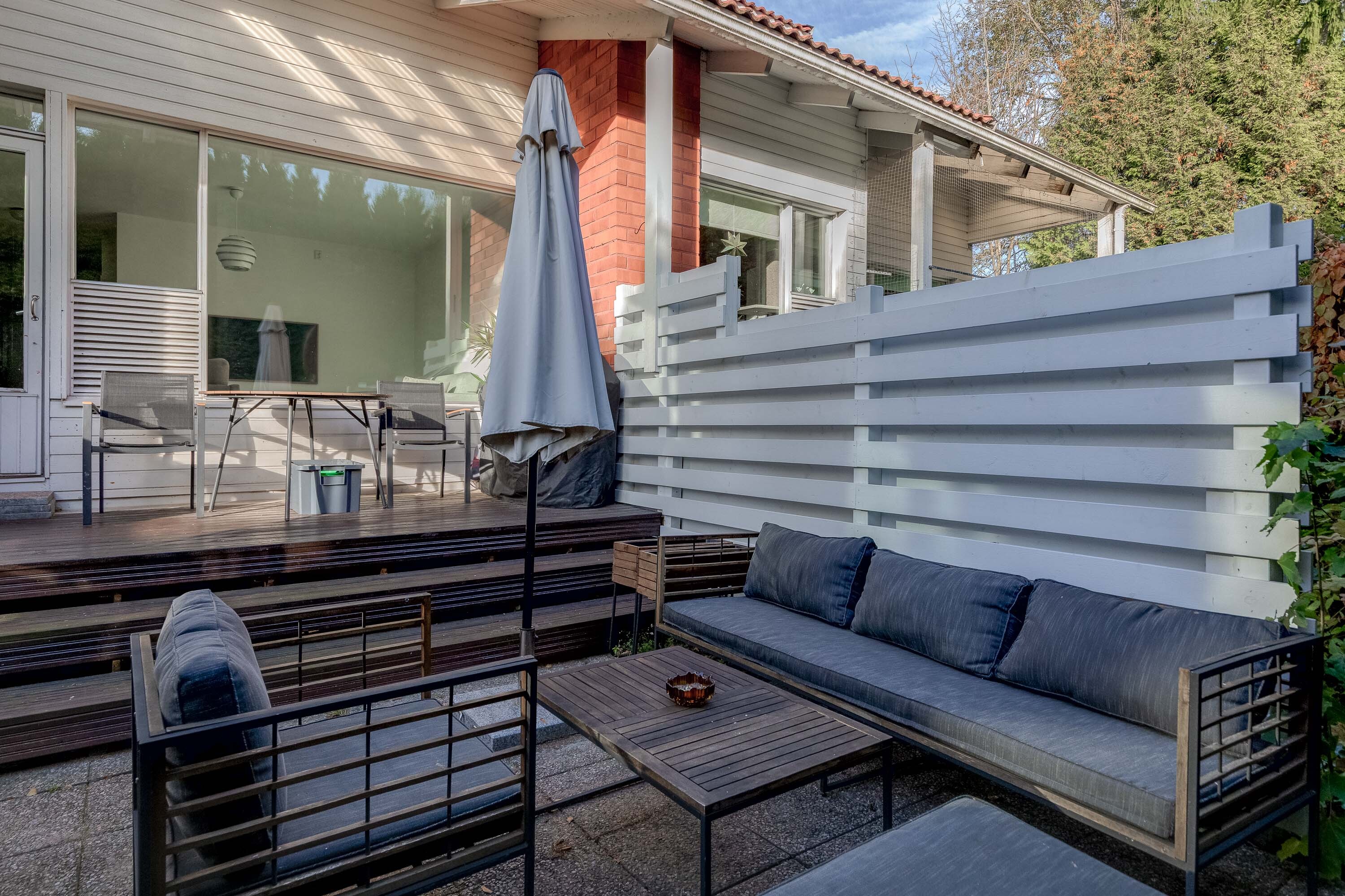 Tuohuskuja 8, Paloheinä, Helsinki