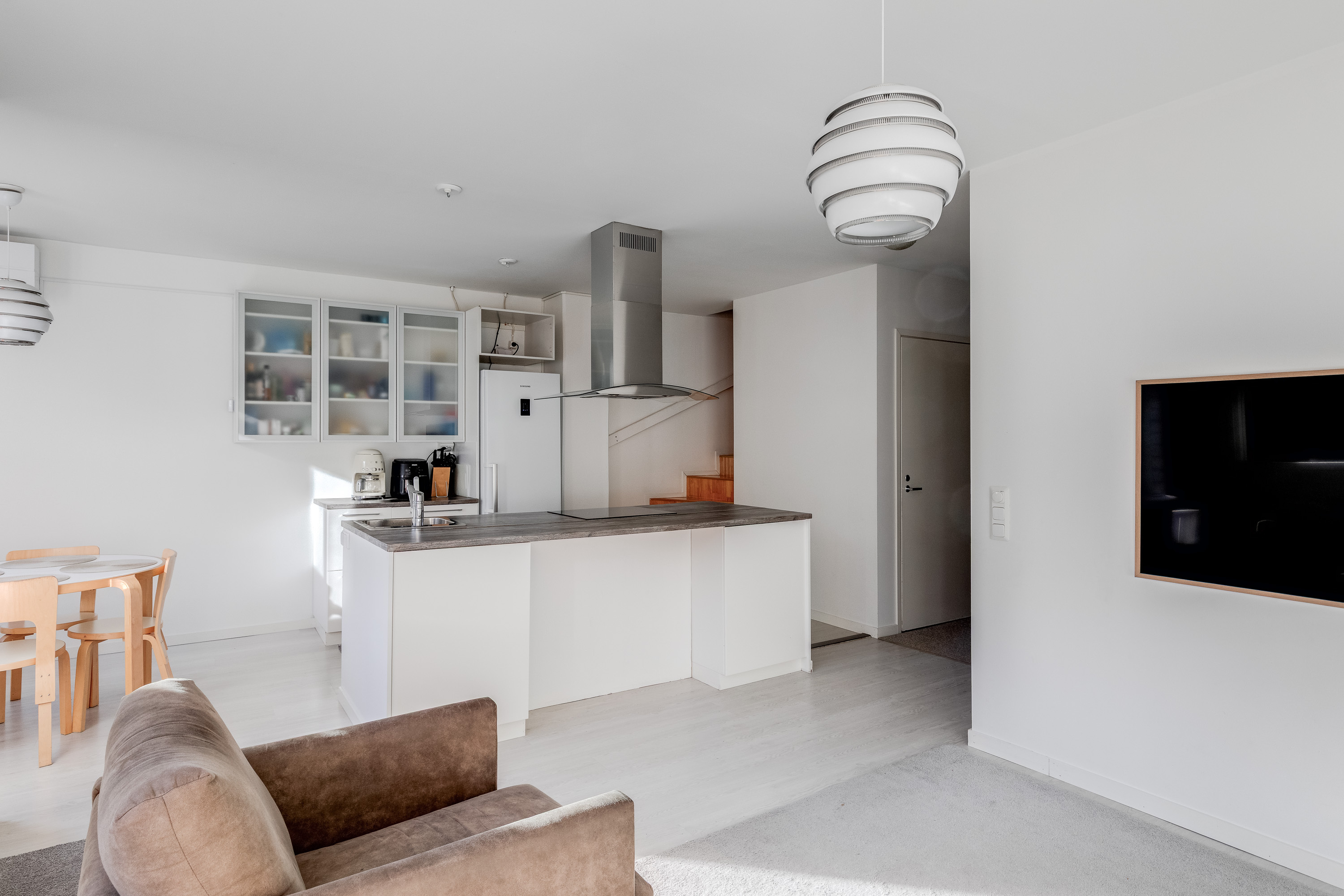 Tuohuskuja 8, Paloheinä, Helsinki