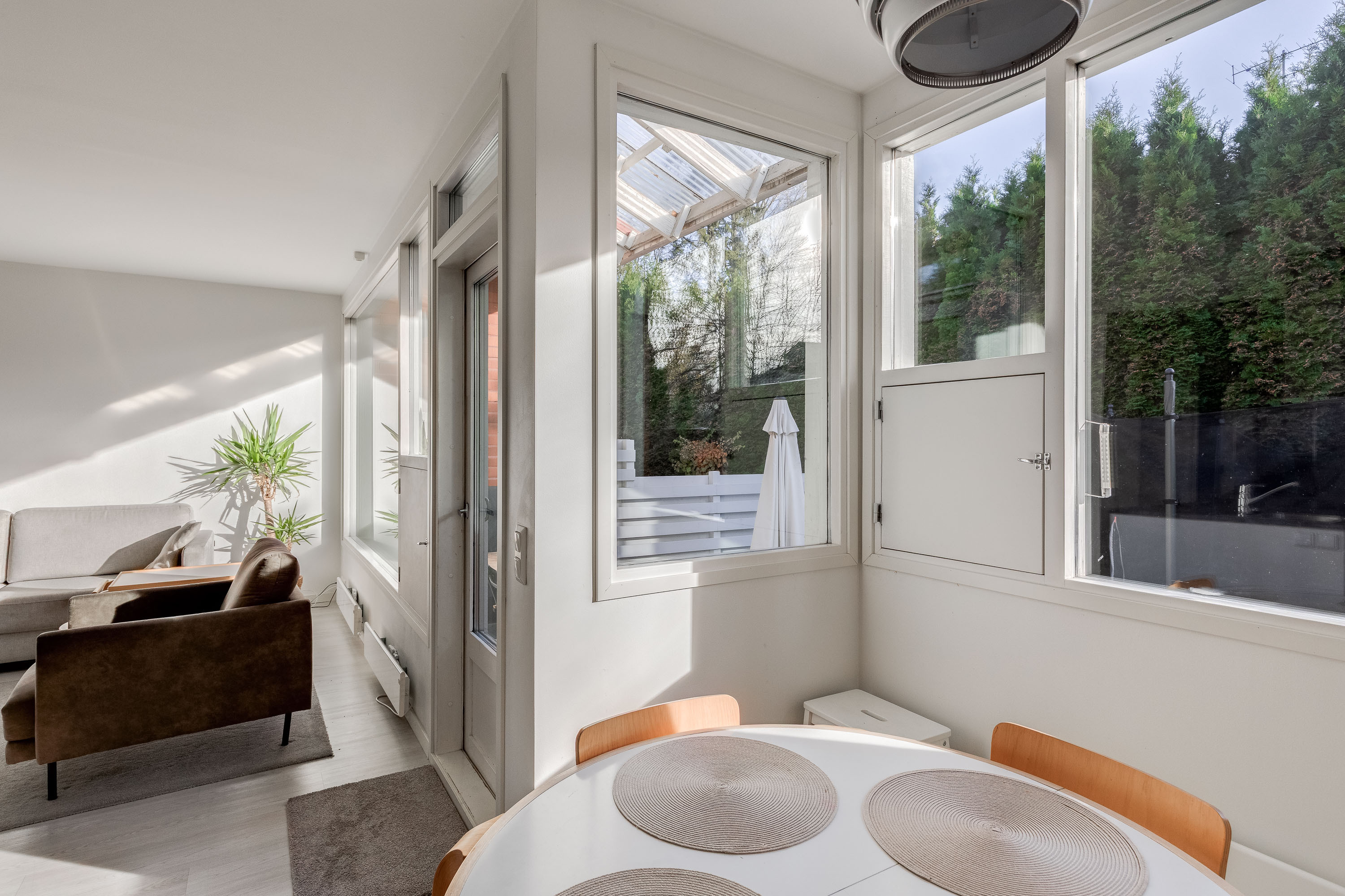 Tuohuskuja 8, Paloheinä, Helsinki