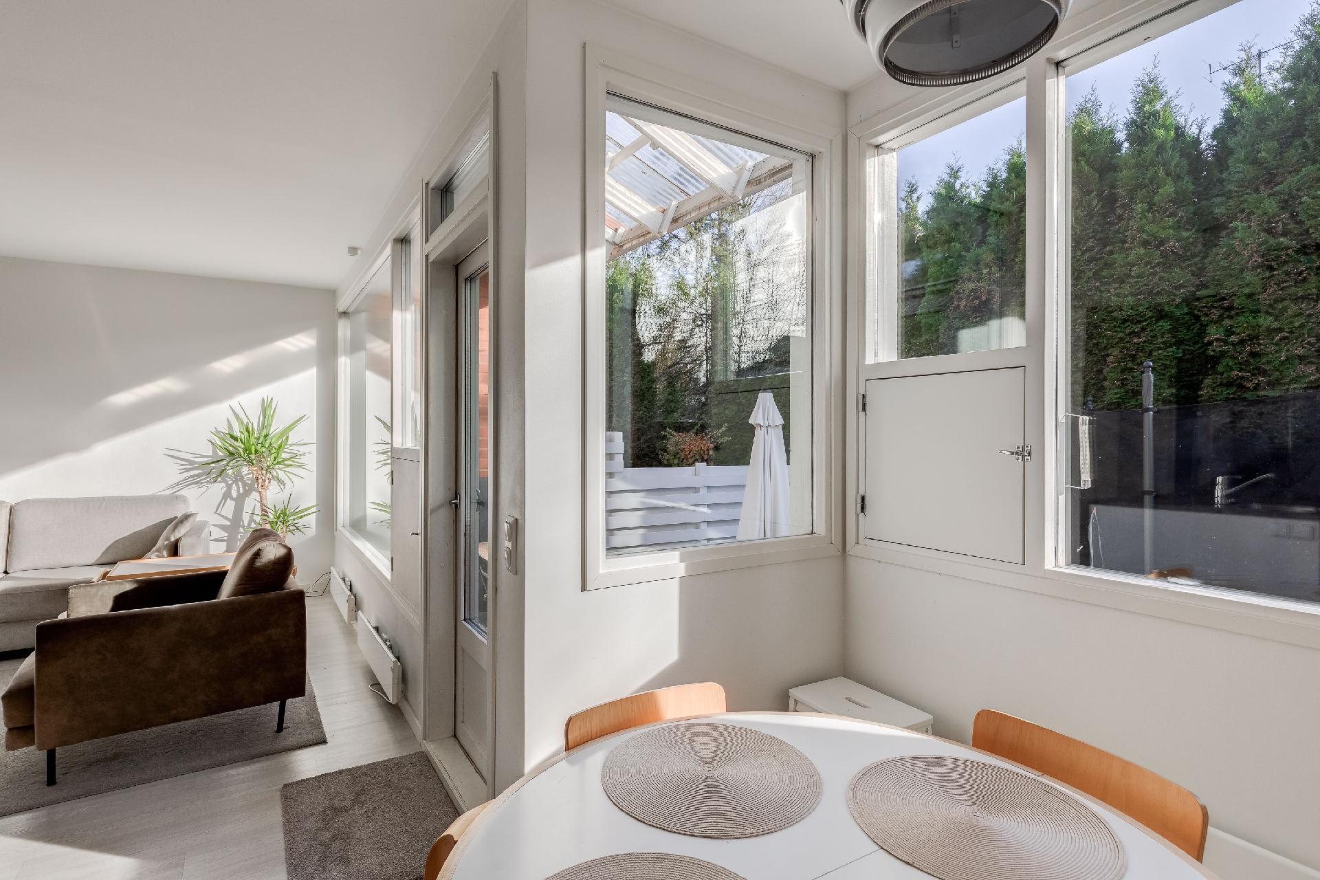 Tuohuskuja 8, Paloheinä, Helsinki