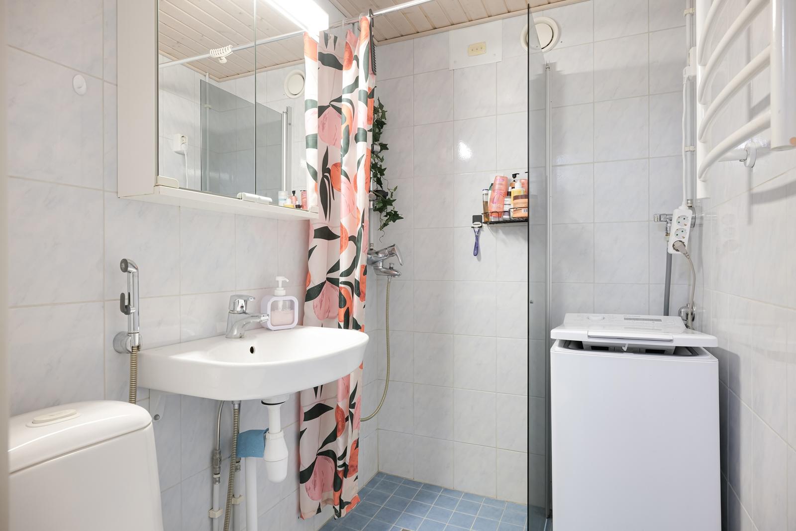 Porvoonkatu 3, Alppiharju, Helsinki