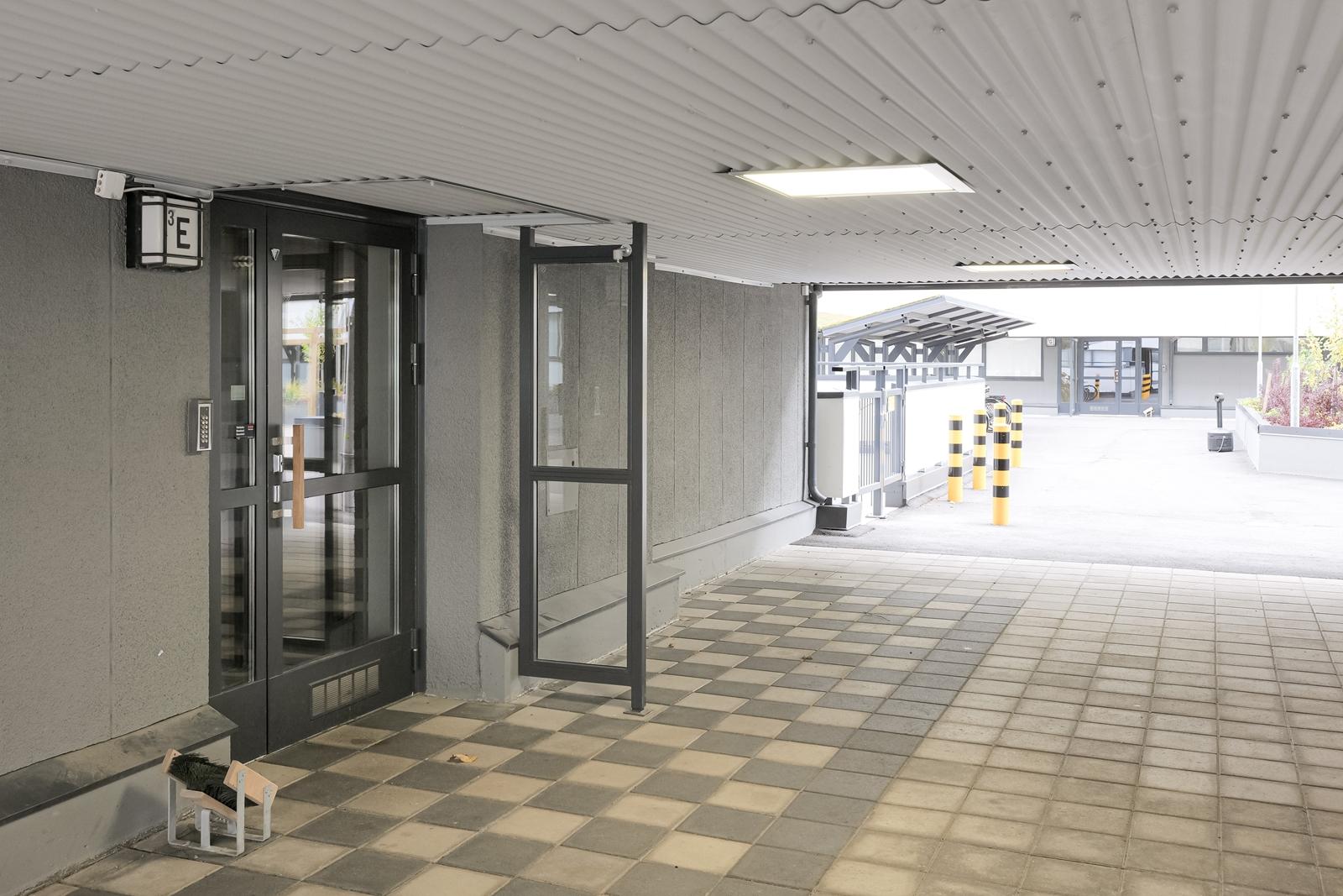 Porvoonkatu 3, Alppiharju, Helsinki