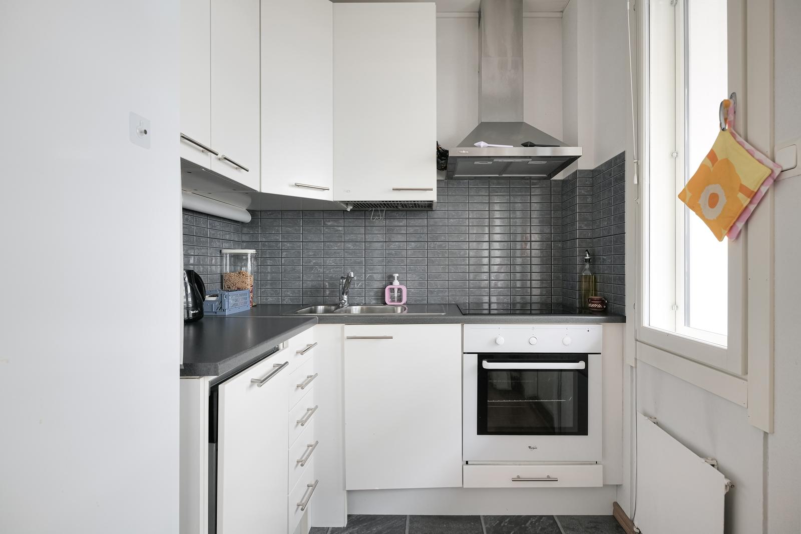 Porvoonkatu 3, Alppiharju, Helsinki