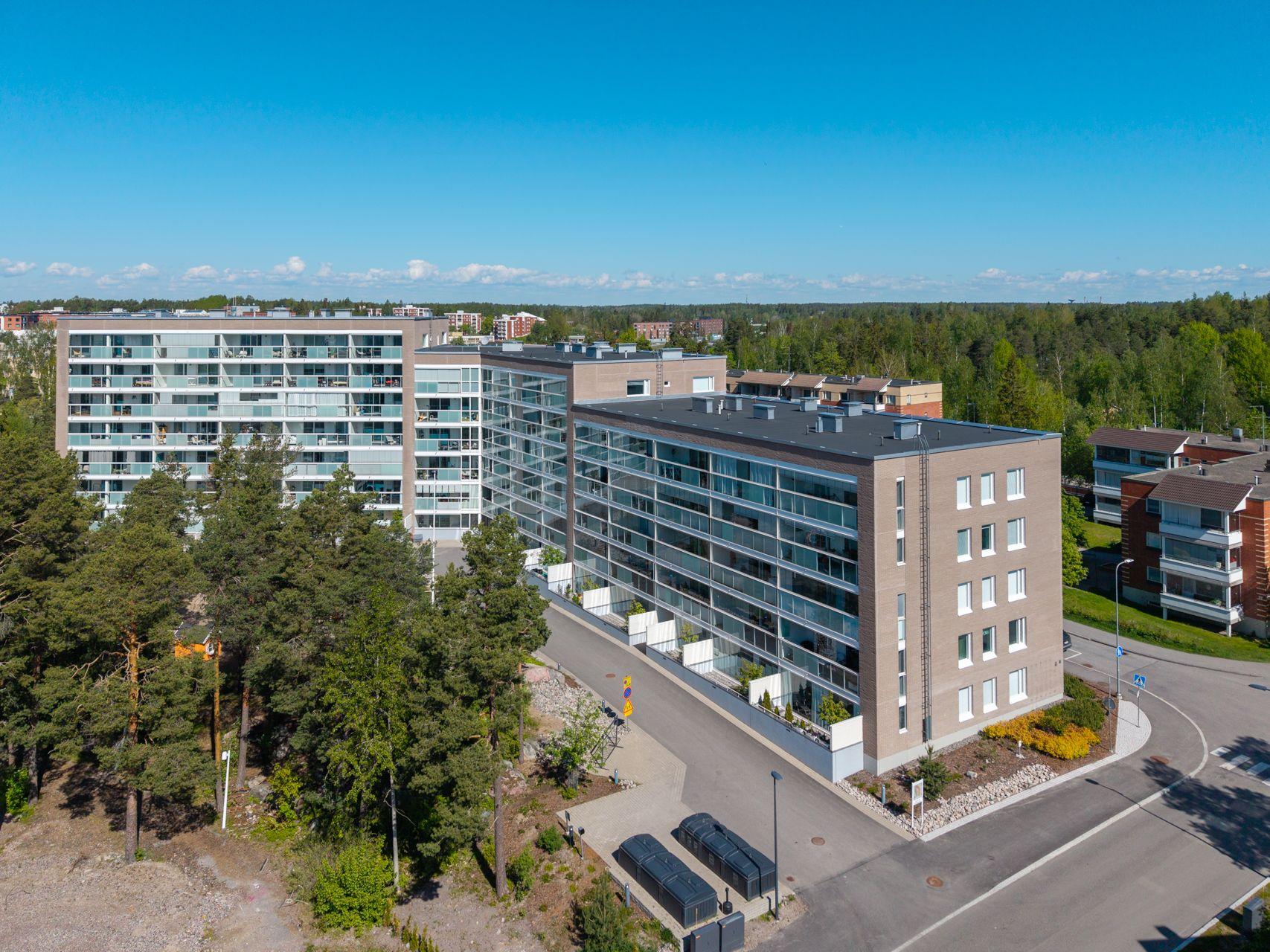 Ruutikellarintie 8, Mäkkylä, Espoo