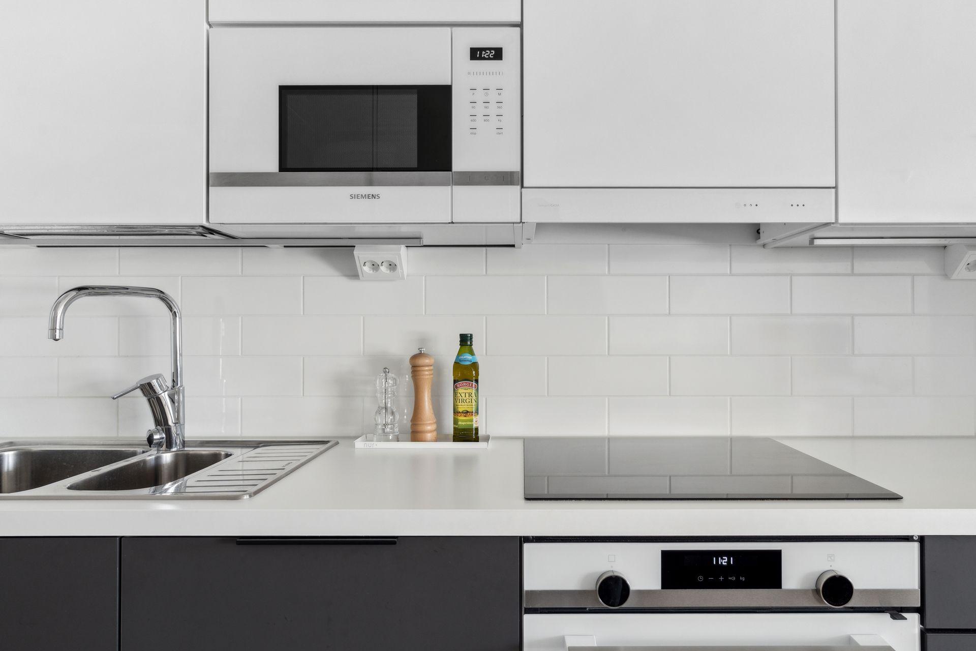 Ruutikellarintie 8, Mäkkylä, Espoo