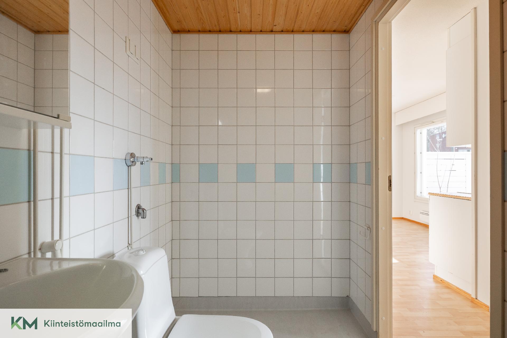 Itätie 8, Virojoki, Virolahti