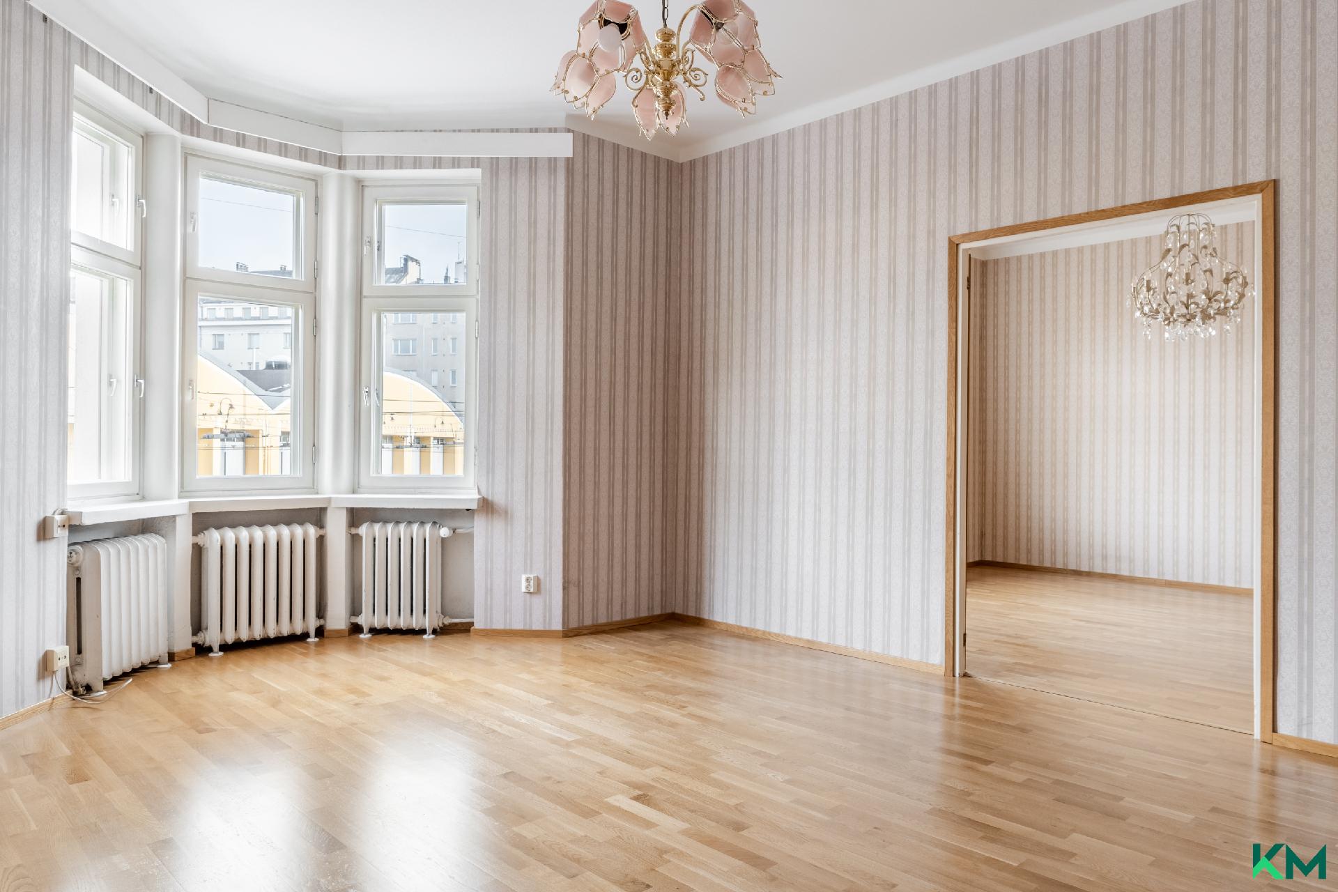 Ruokatila / makuuhuone