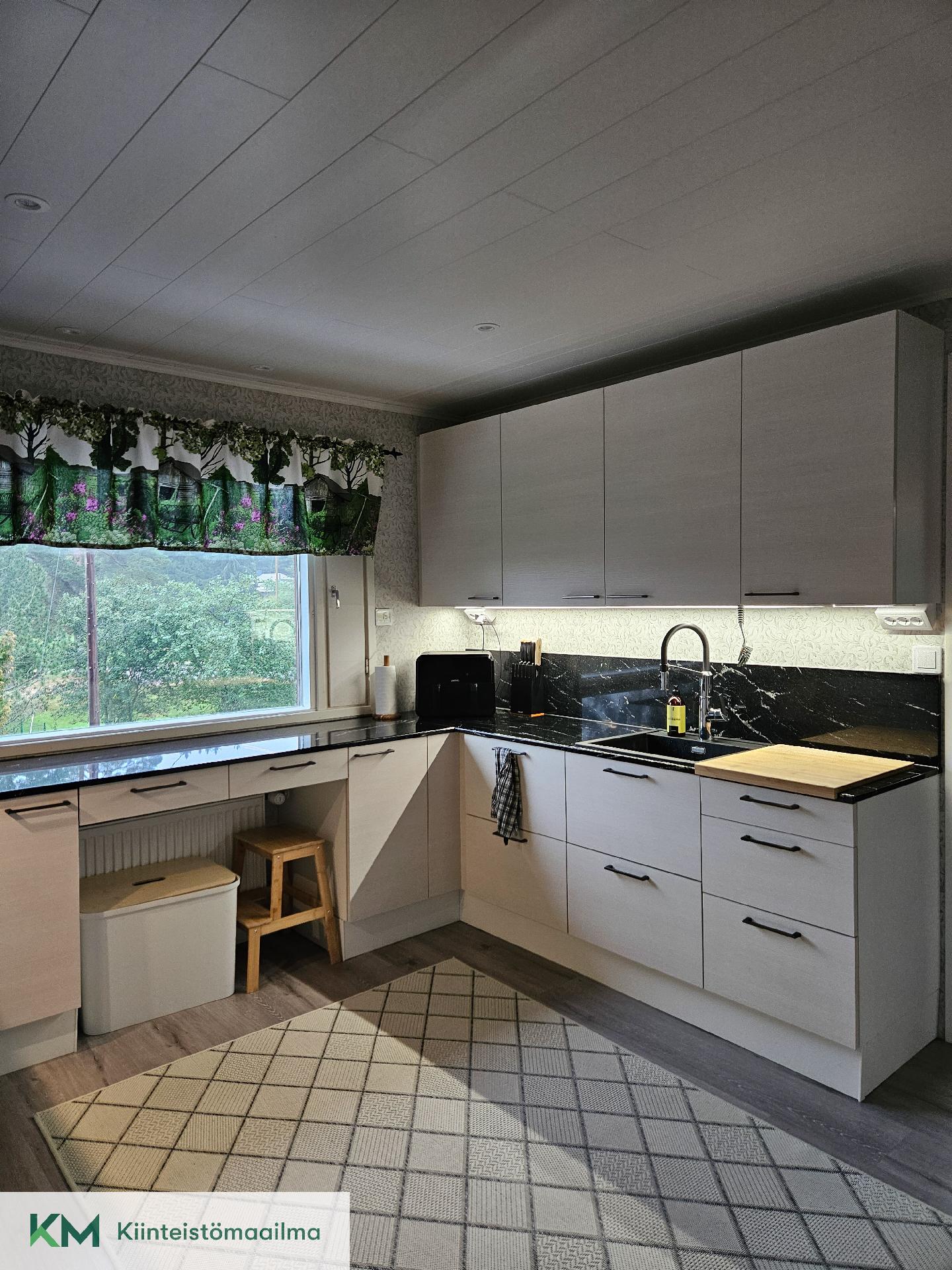 Metsänummentie 279, Metsäkylä, Hamina