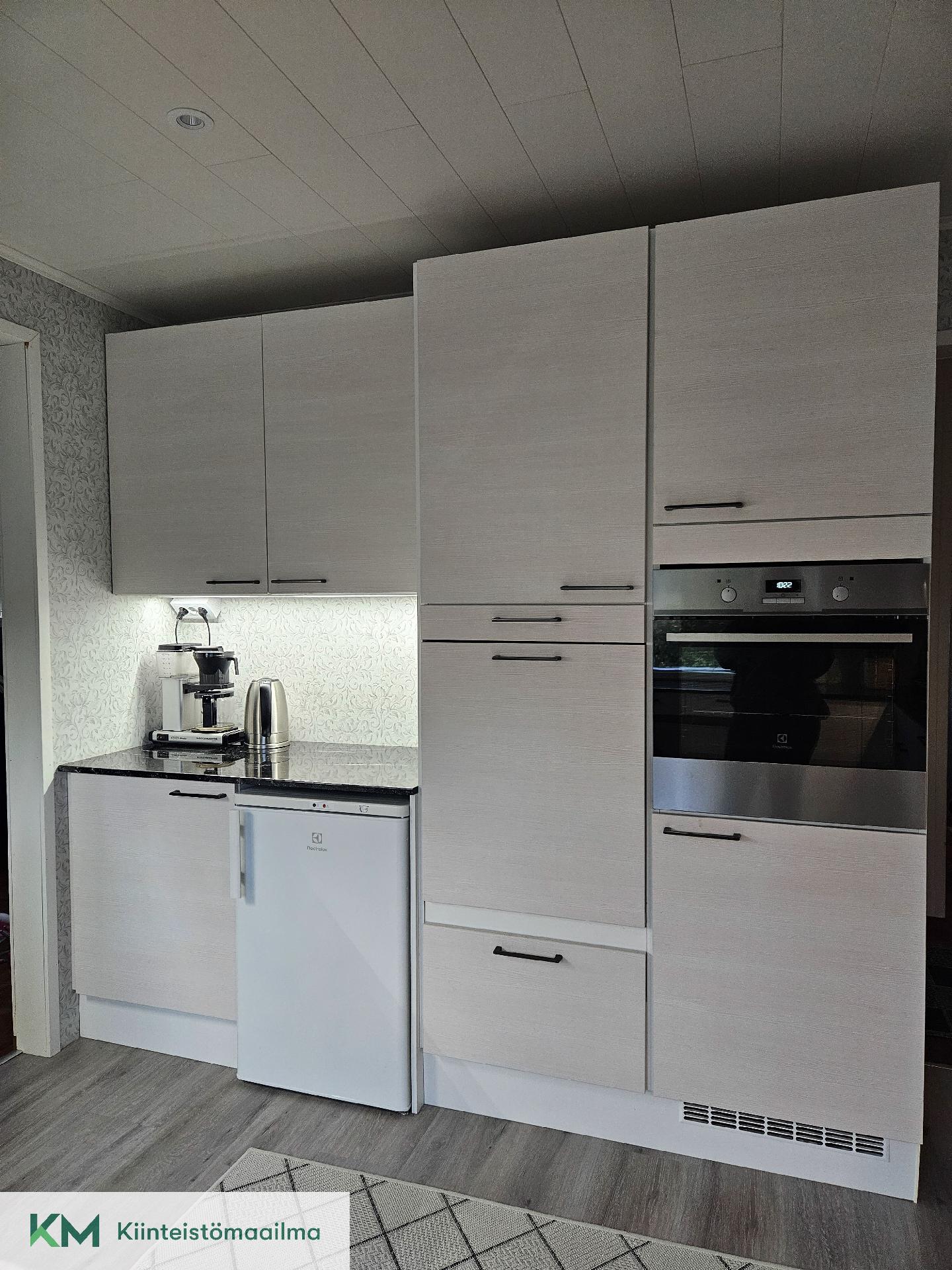 Metsänummentie 279, Metsäkylä, Hamina