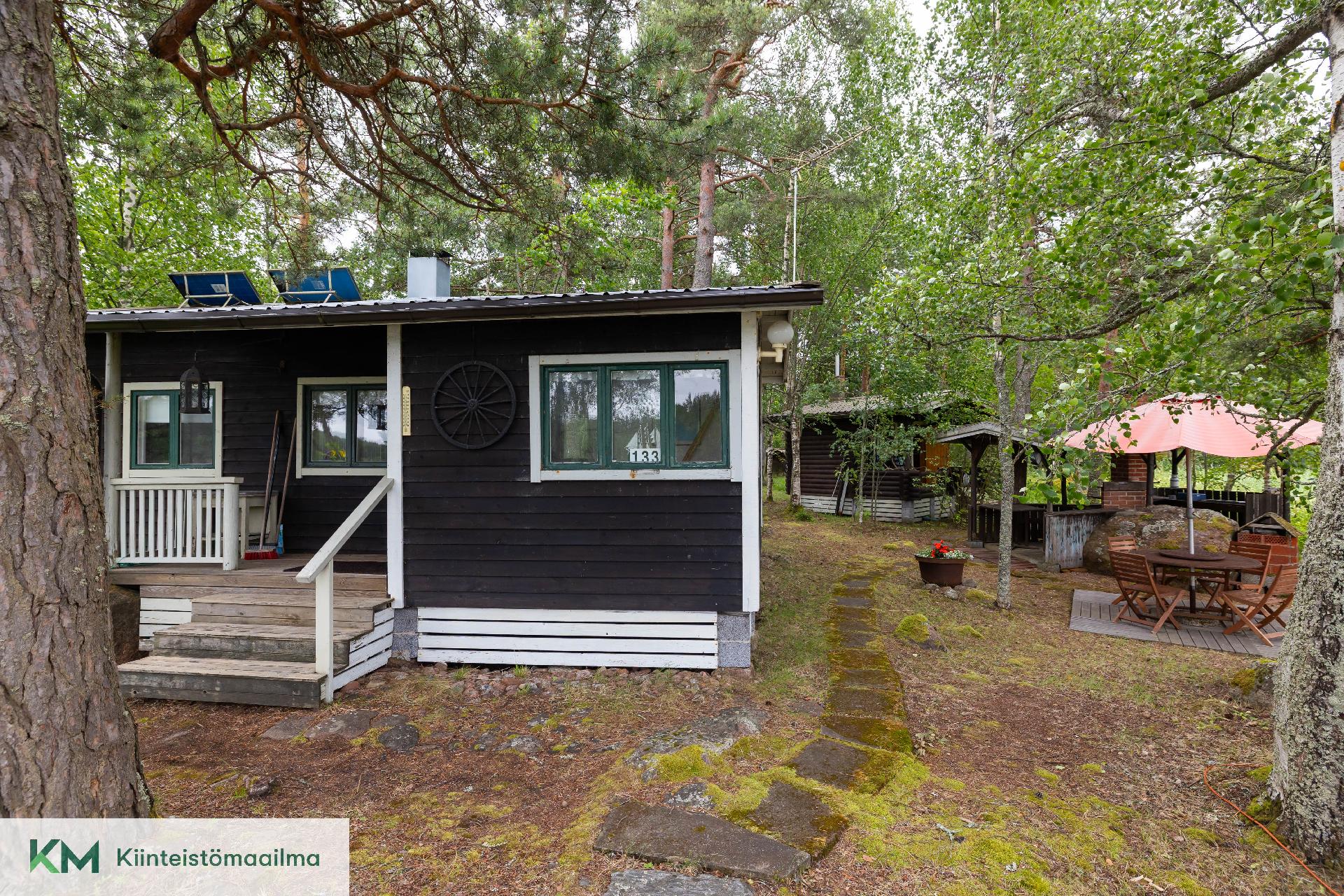 Salminlaatit 133, Neuvoton, Hamina