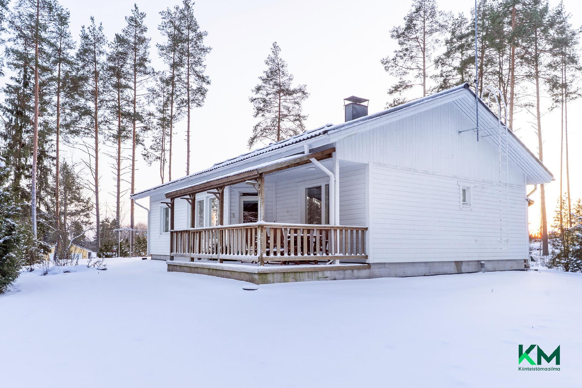 Kankaantie 8, Sahalahti, Kangasala