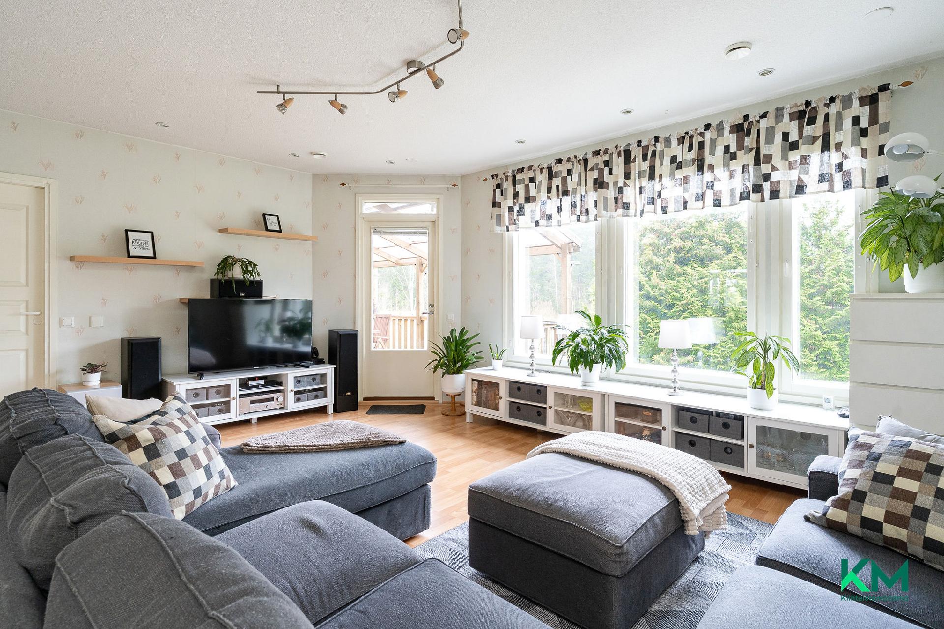 Kankaantie 8, Sahalahti, Kangasala