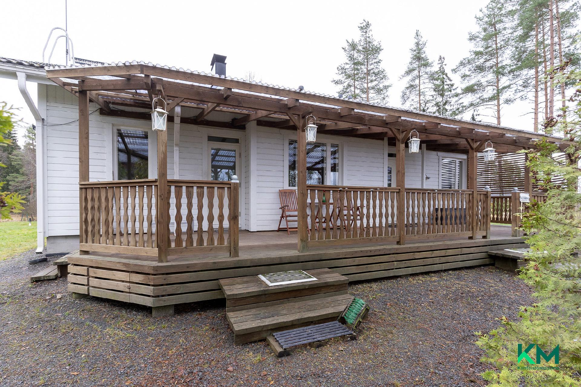 Kankaantie 8, Sahalahti, Kangasala