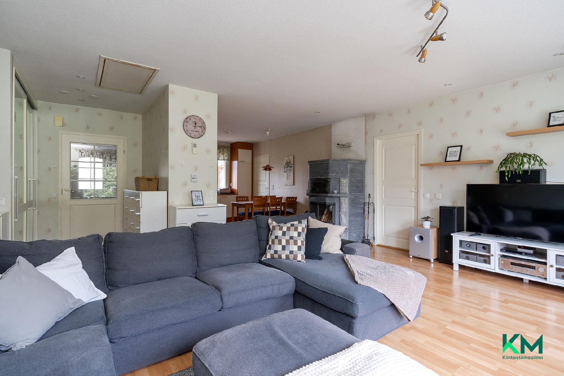 Kankaantie 8, Sahalahti, Kangasala