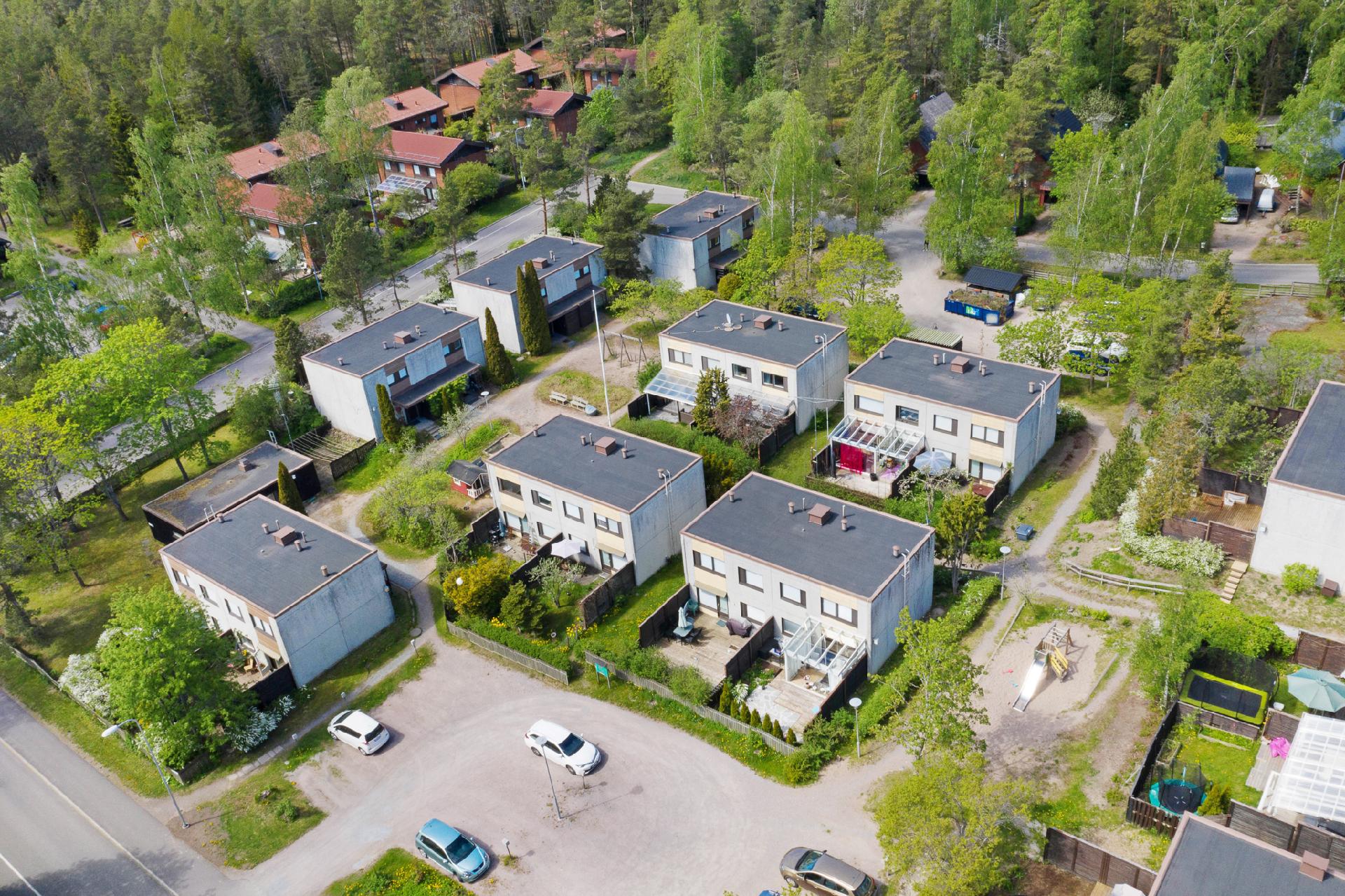 Oksakarhinmäki 4, Latokaski, Espoo